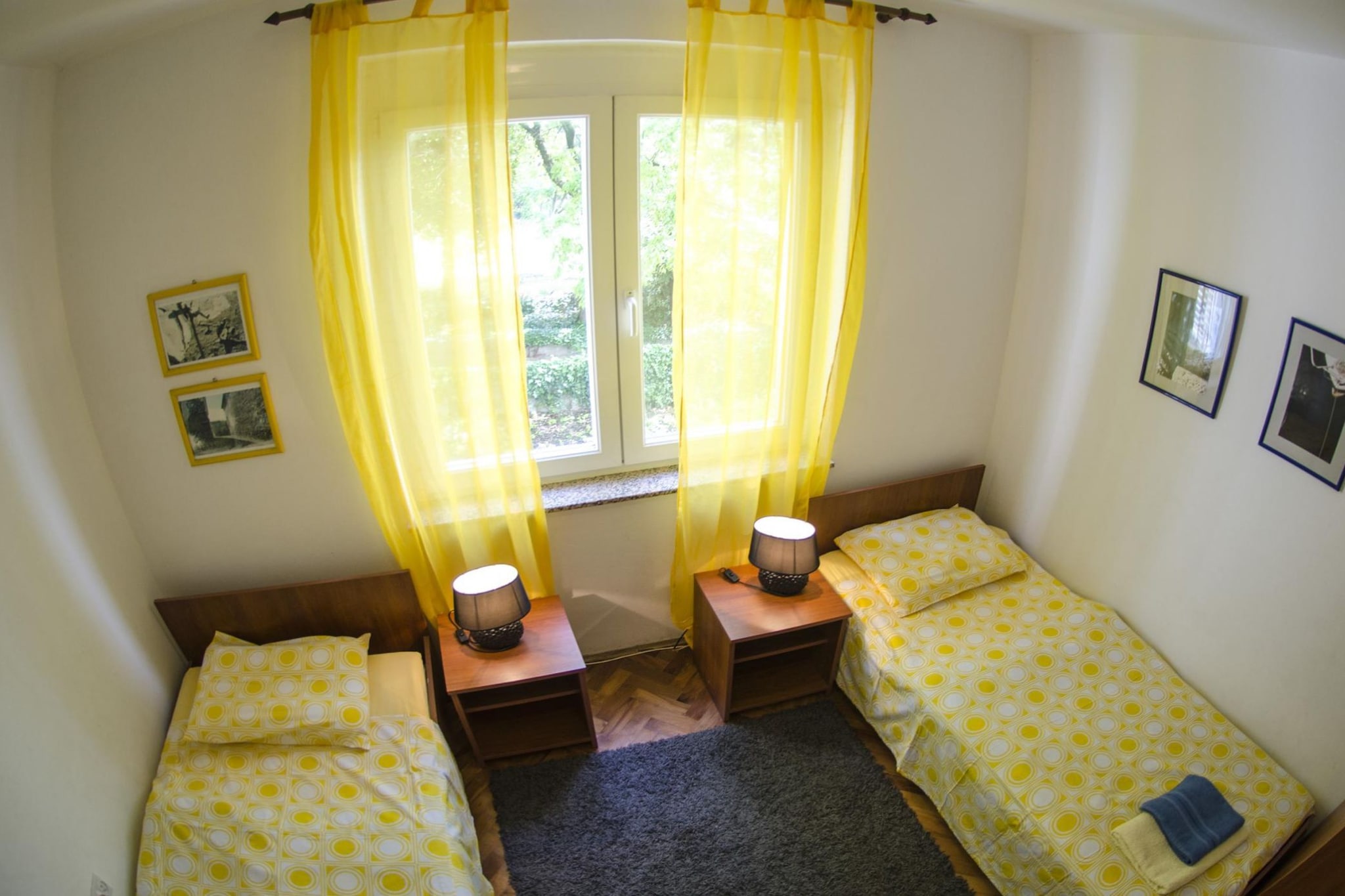 Bright and Breezy Apartment with Terrace and Sea View - Two Bedroom Apartment with Terrace and Sea View-Bedroom