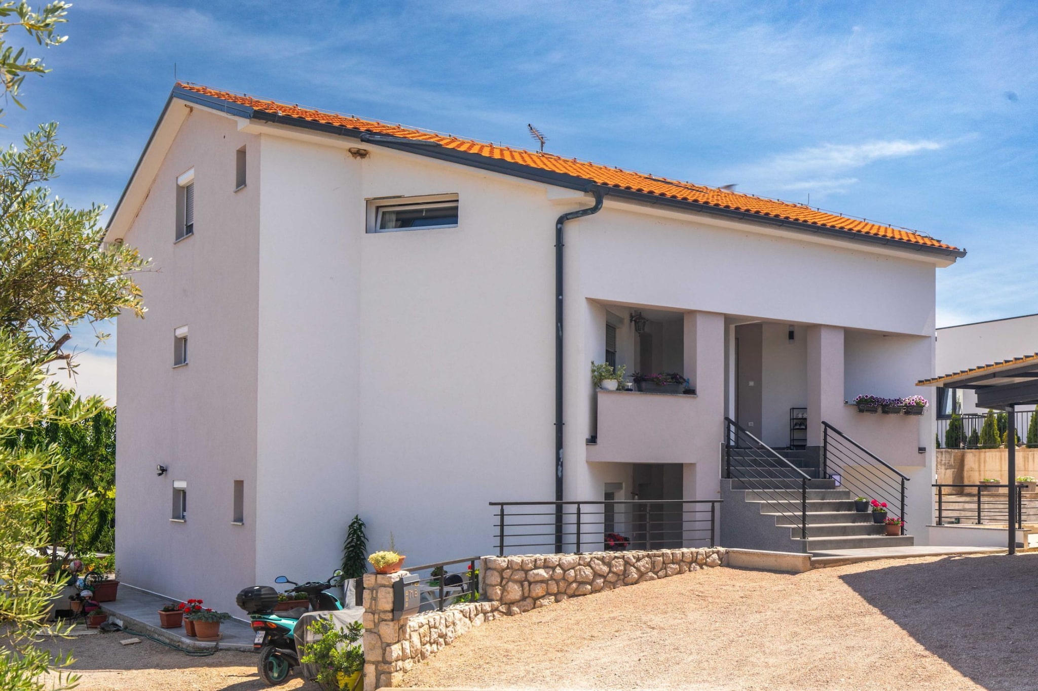Modern Apartment with Terrace and Private Parking Krk - Two Bedroom Apartment