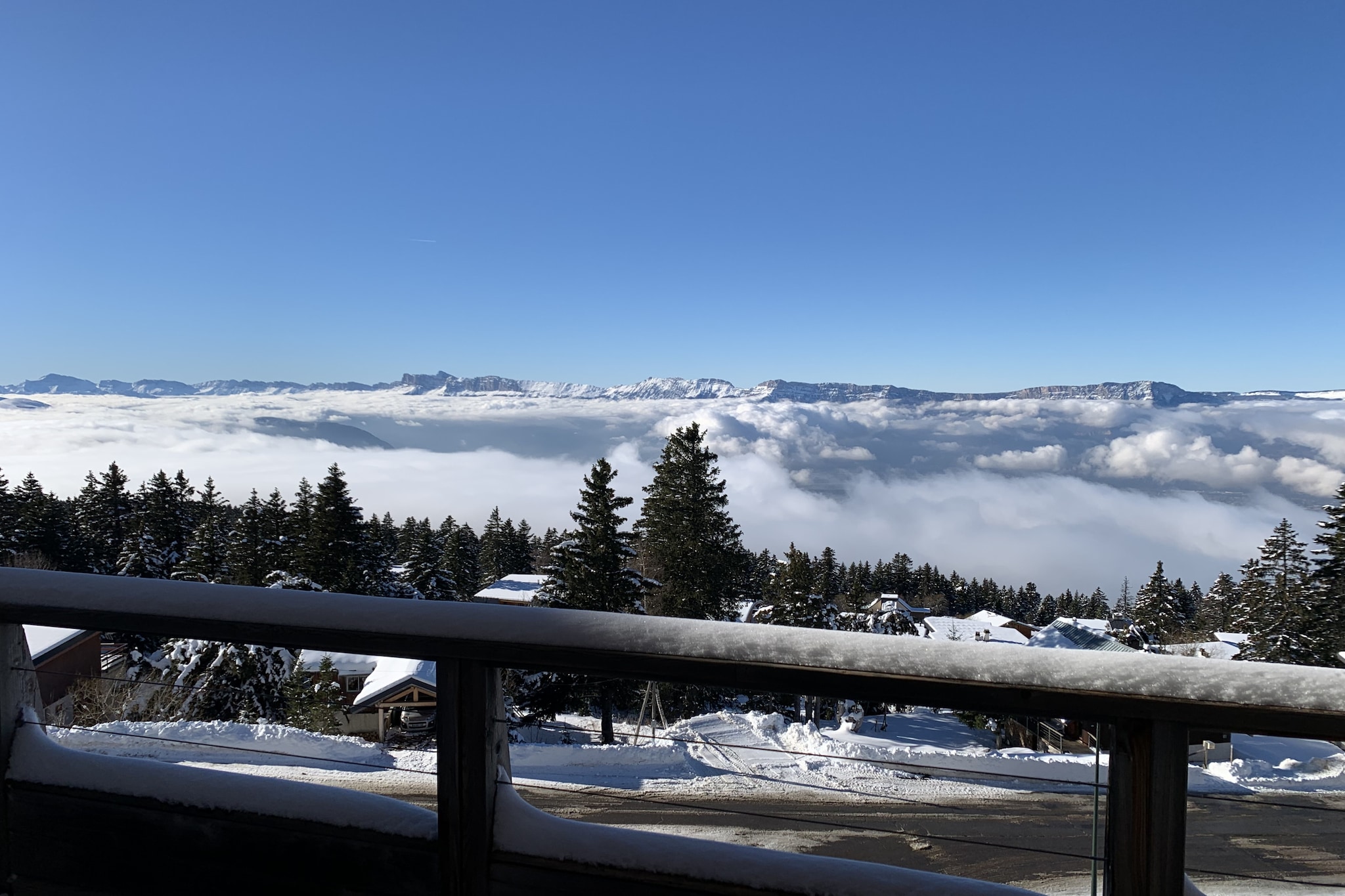 Vercors 2 009-FAMILLE & MONTAGNE appart. 6 pers-Buitenlucht