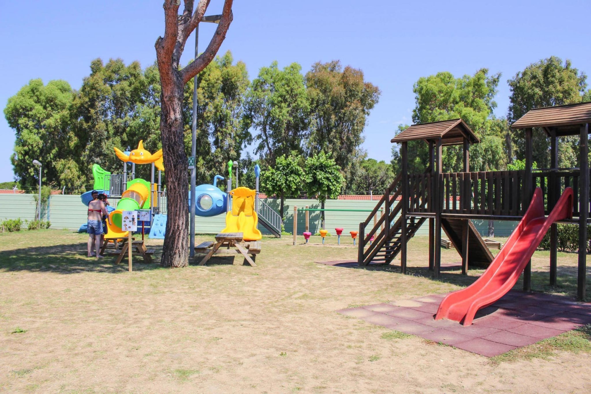 Ferienanlage La Cecinella Villaggio Turistico Cecina Mare Typ Bilo E -Villette-piano terra- CORBEZZOLO - Installations du parc