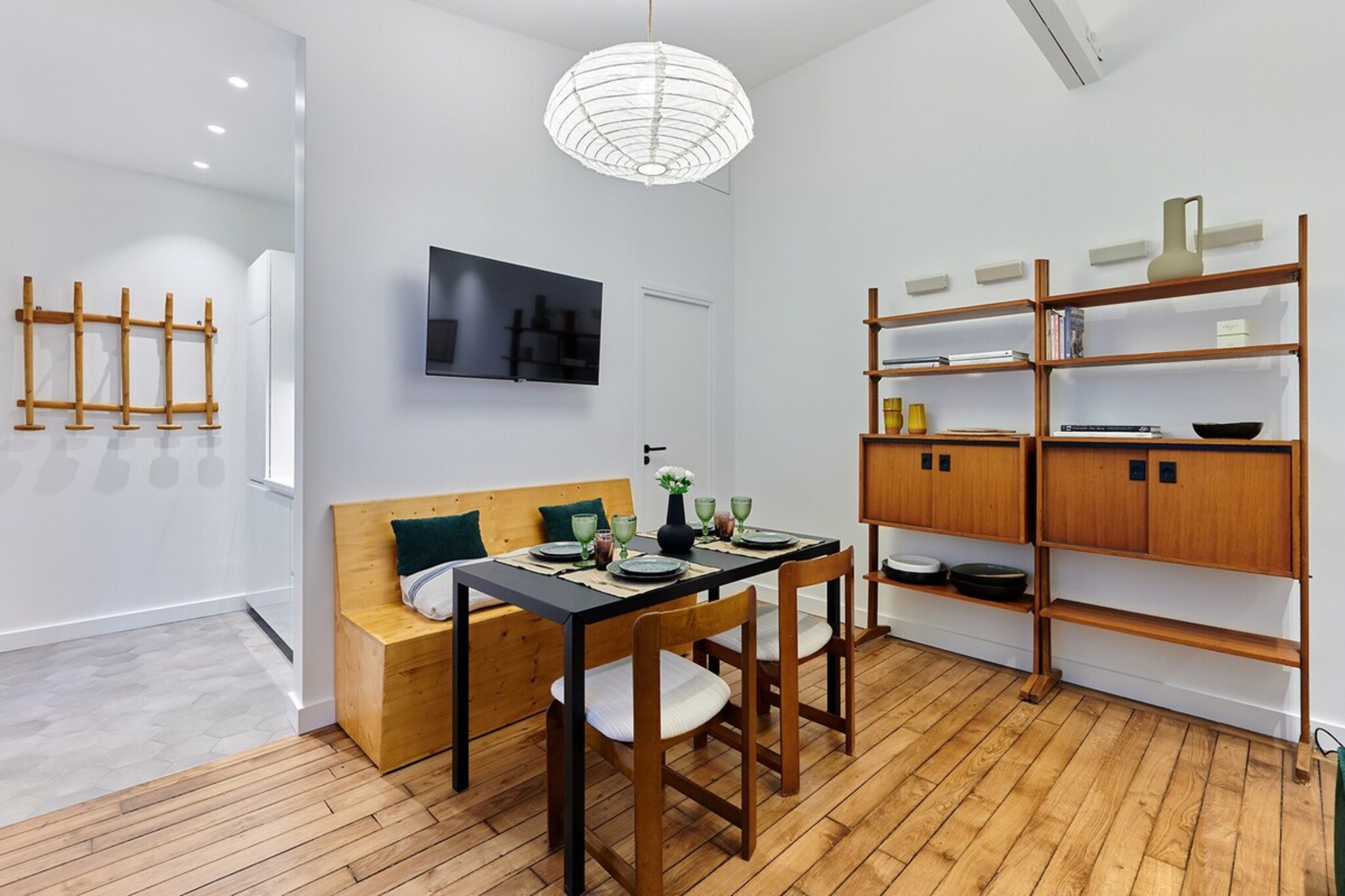 Charming & Modern apartment  center of Paris