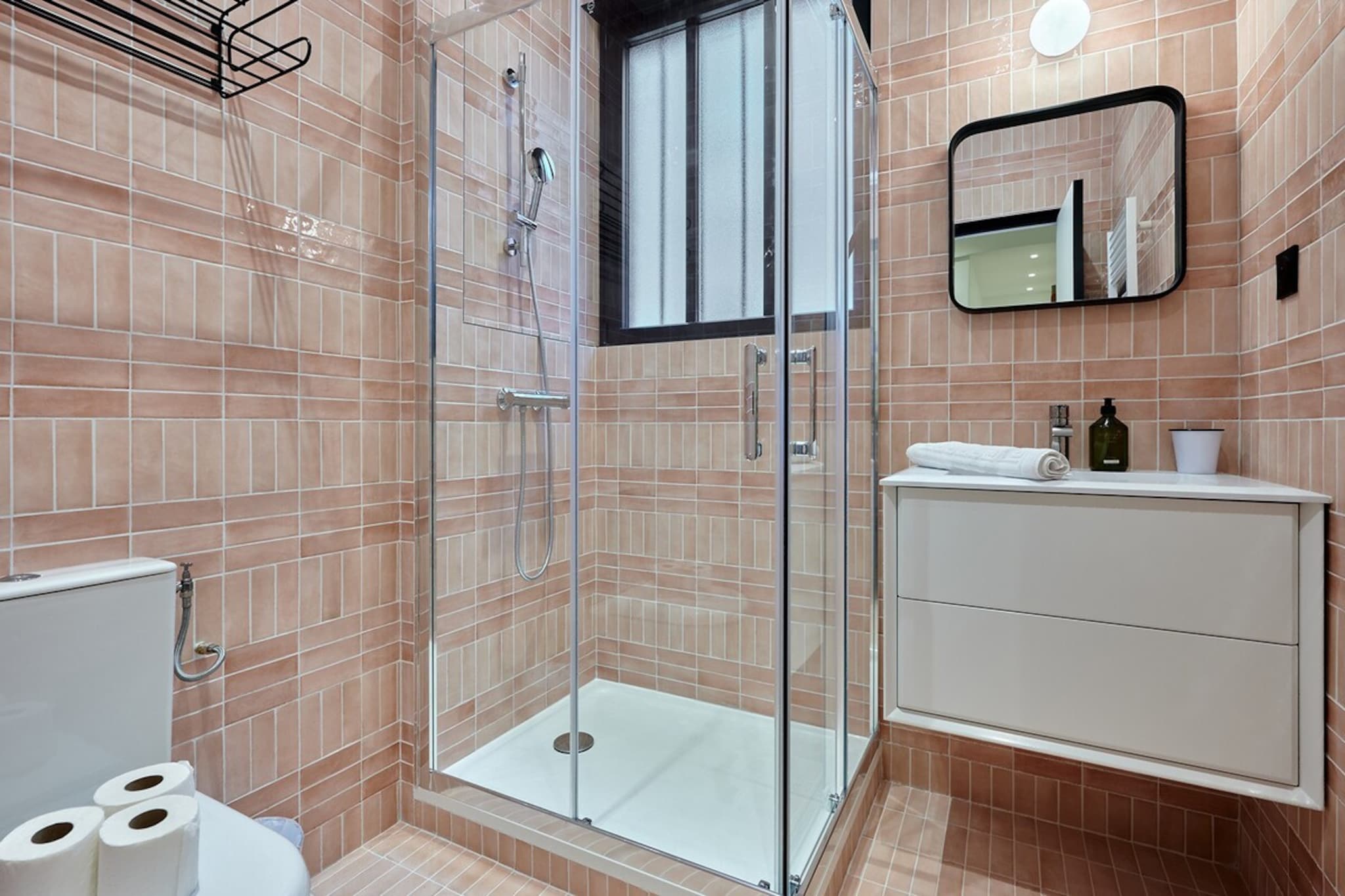 Charming & Modern apartment  center of Paris