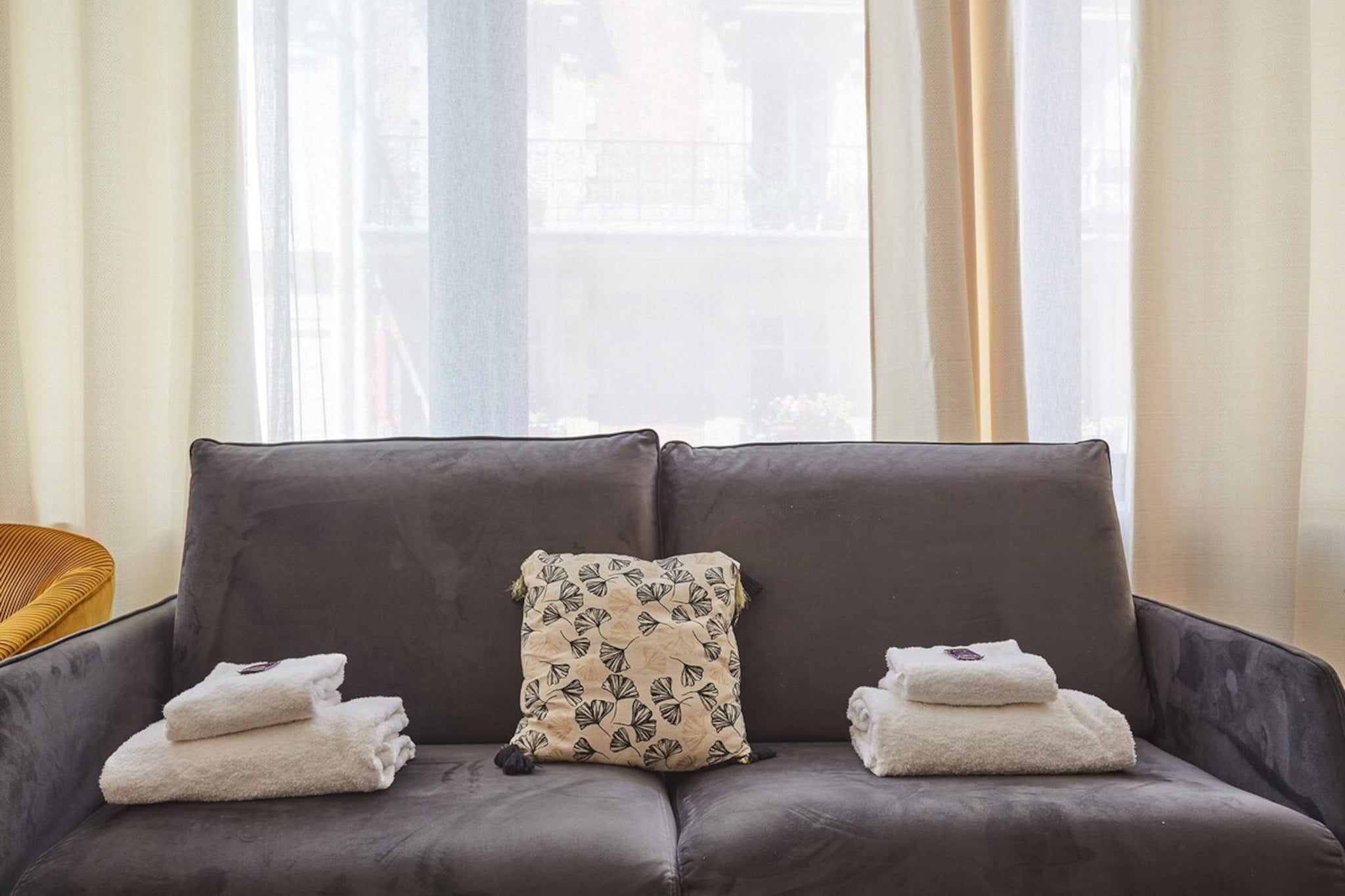 Sublime 3 bedrooms flat center of Paris Montmartre