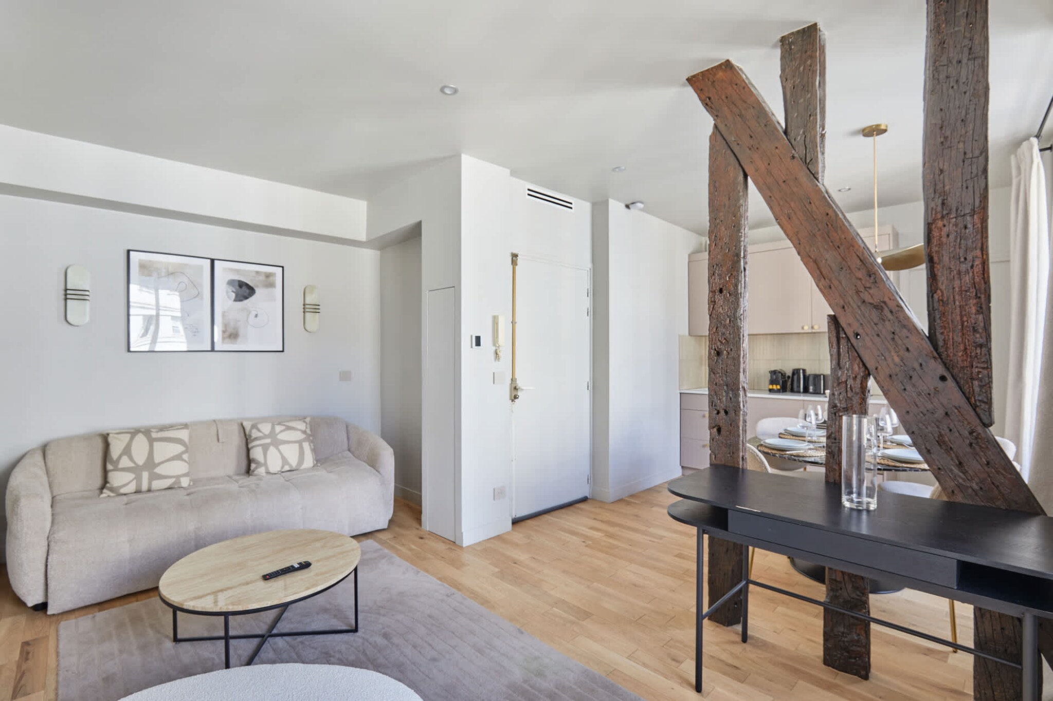 Charming 1BDR AC  Le Marais Centre de Paris