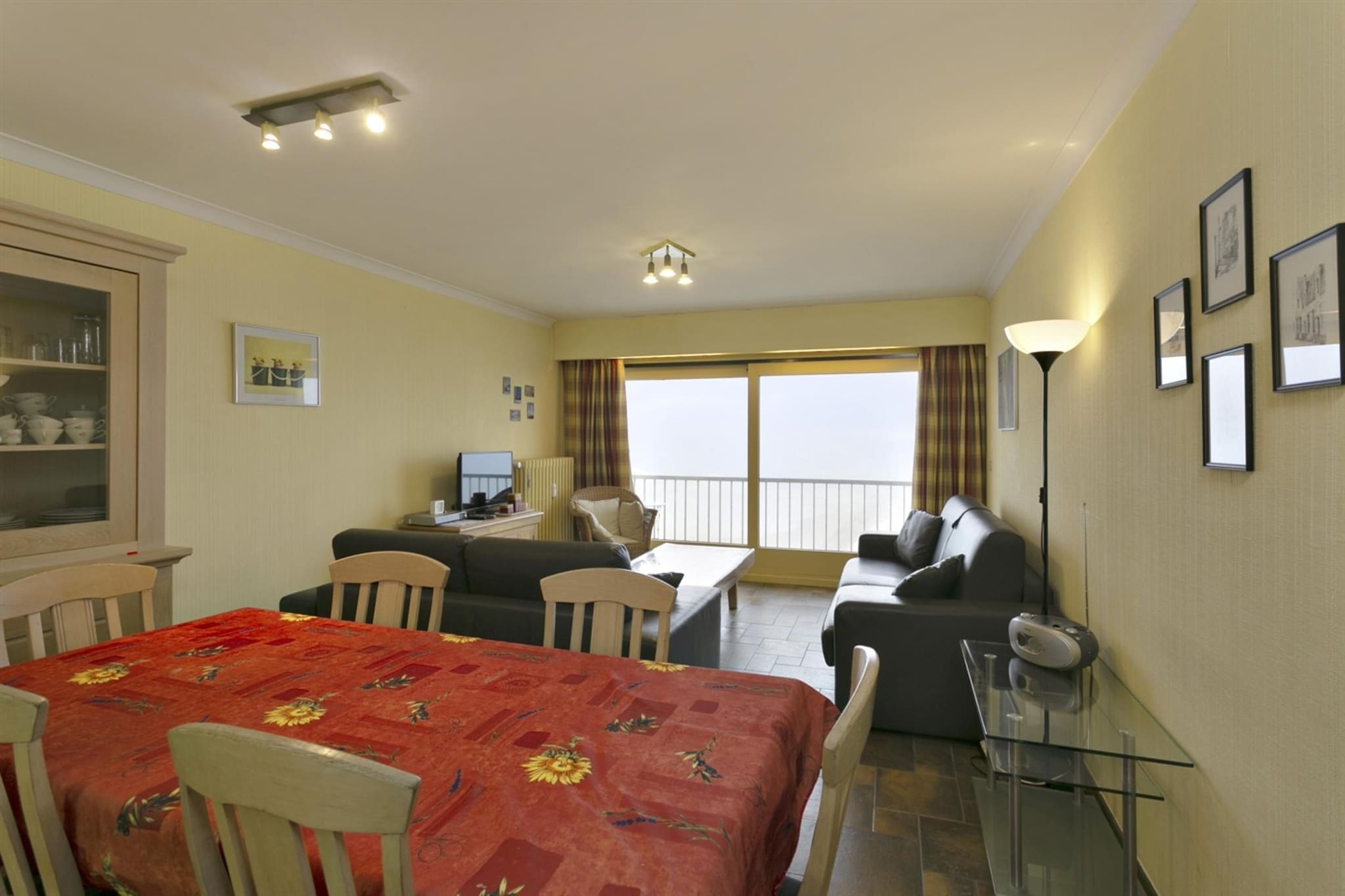 This very pleasant vacation home, located near the pier and marina, offers a magnificent sea view from the sitting area, instantly creating the perfect vacation atmosphere. The living room opens to a large terrace that stretches the entire length of the flat, providing a wonderful space to relax and enjoy the sea breeze. The separate kitchen is fully equipped, ensuring all your needs are met. 

Located in a prime spot, this apartment is ideal for a carefree coastal getaway. It's just a short stroll to the nearby pier and marina, where you can enjoy beautiful waterfront views and various marine activities. The bustling town center is also within easy reach, offering a range of shops, cafes, and restaurants. Explore the beautiful beaches, visit the iconic Blankenberge Pier, or enjoy the nearby Sea Life Centre and the pier's attractions. Perfect for those seeking relaxation and seaside fun!

The apartment features two bedrooms, both with access to a terrace at the rear of the flat. The bathroom includes a bathtub and a washing machine for your convenience. With a rear balcony and a front terrace, you'll have plenty of outdoor space to soak up the sun or enjoy a meal at the garden table with patio chairs. Book your stay with Belvilla now! 
