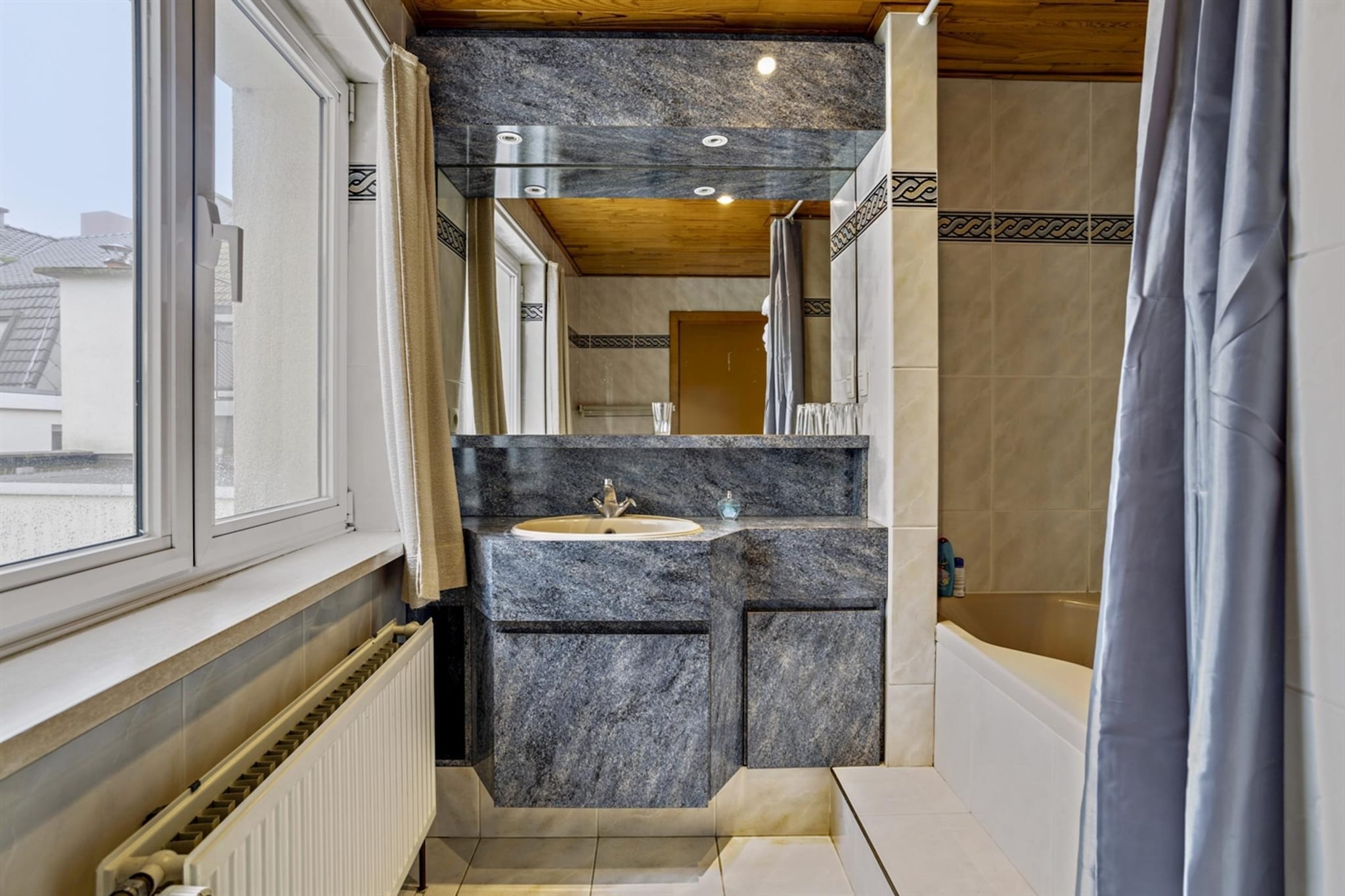 WESTSTRAAT 85 - HOUSE WESTSTRAAT-Badkamer