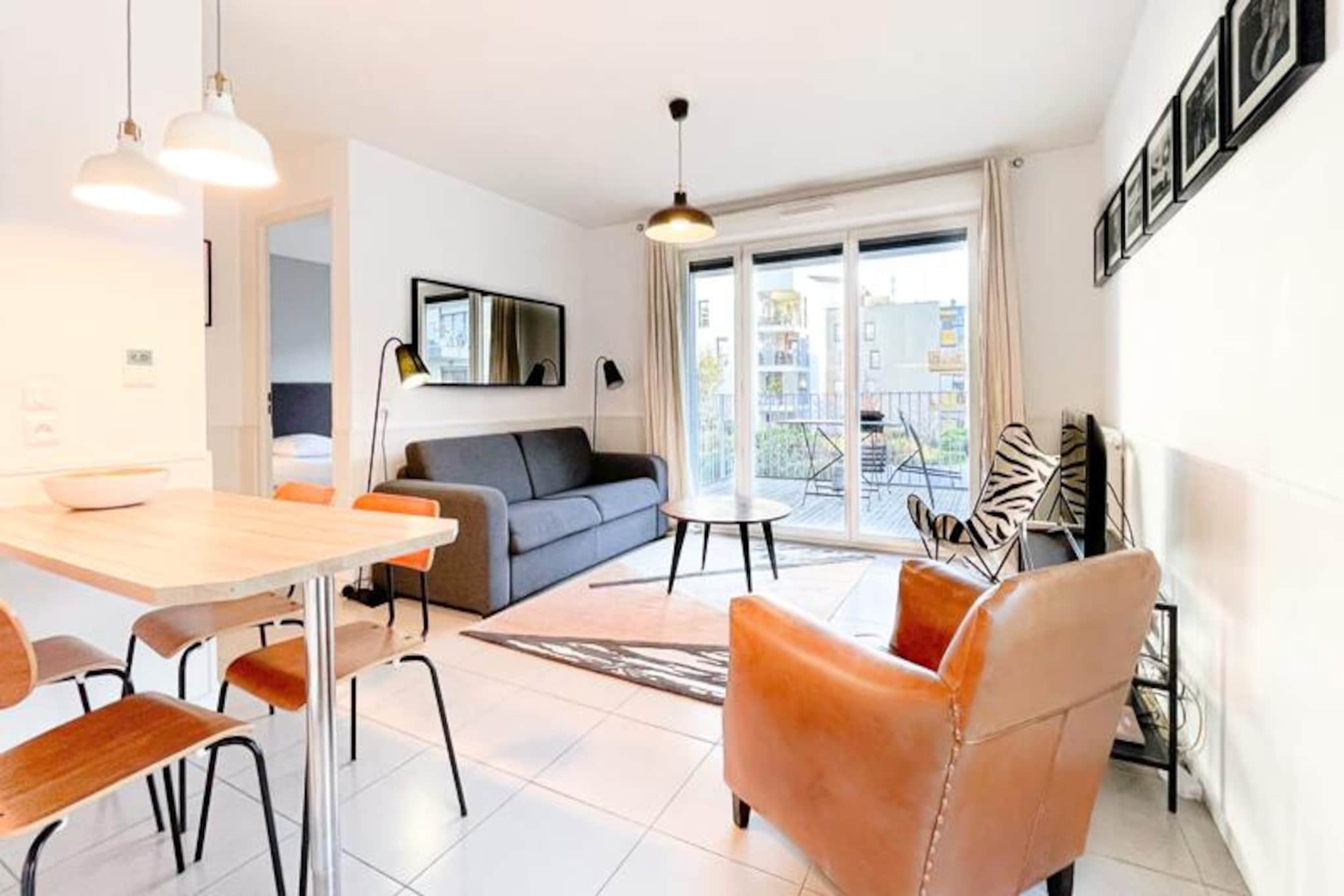 Appartement Rayonnant Et Moderne Très Bien Situé, Proche De La Cité Du Vin-Image-tags.