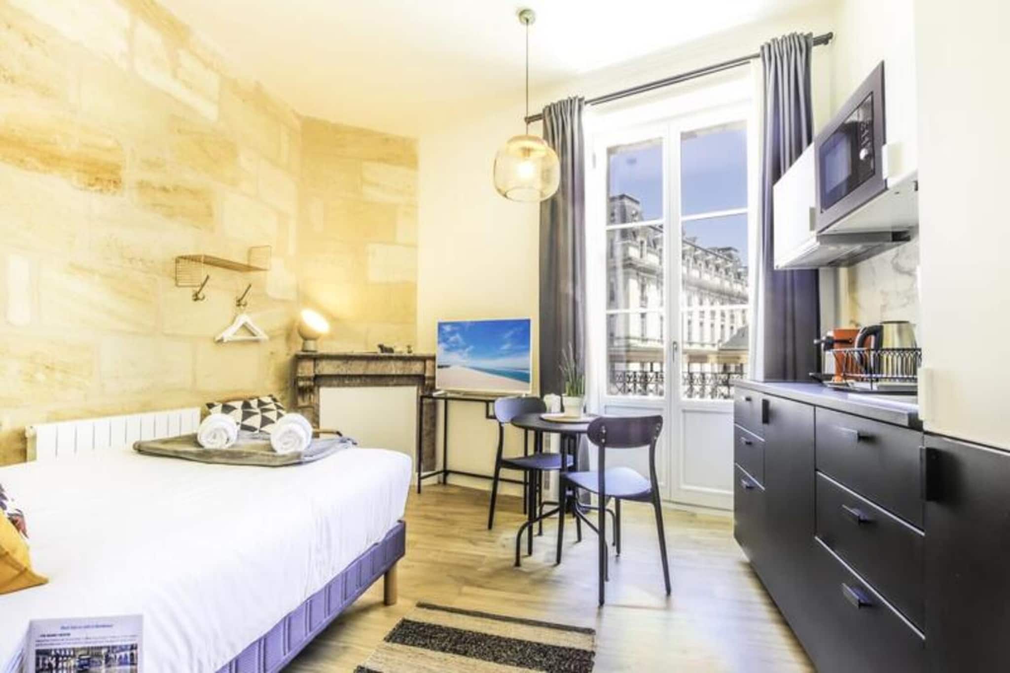 Charming 2-Person Apt Near Saint-Jean