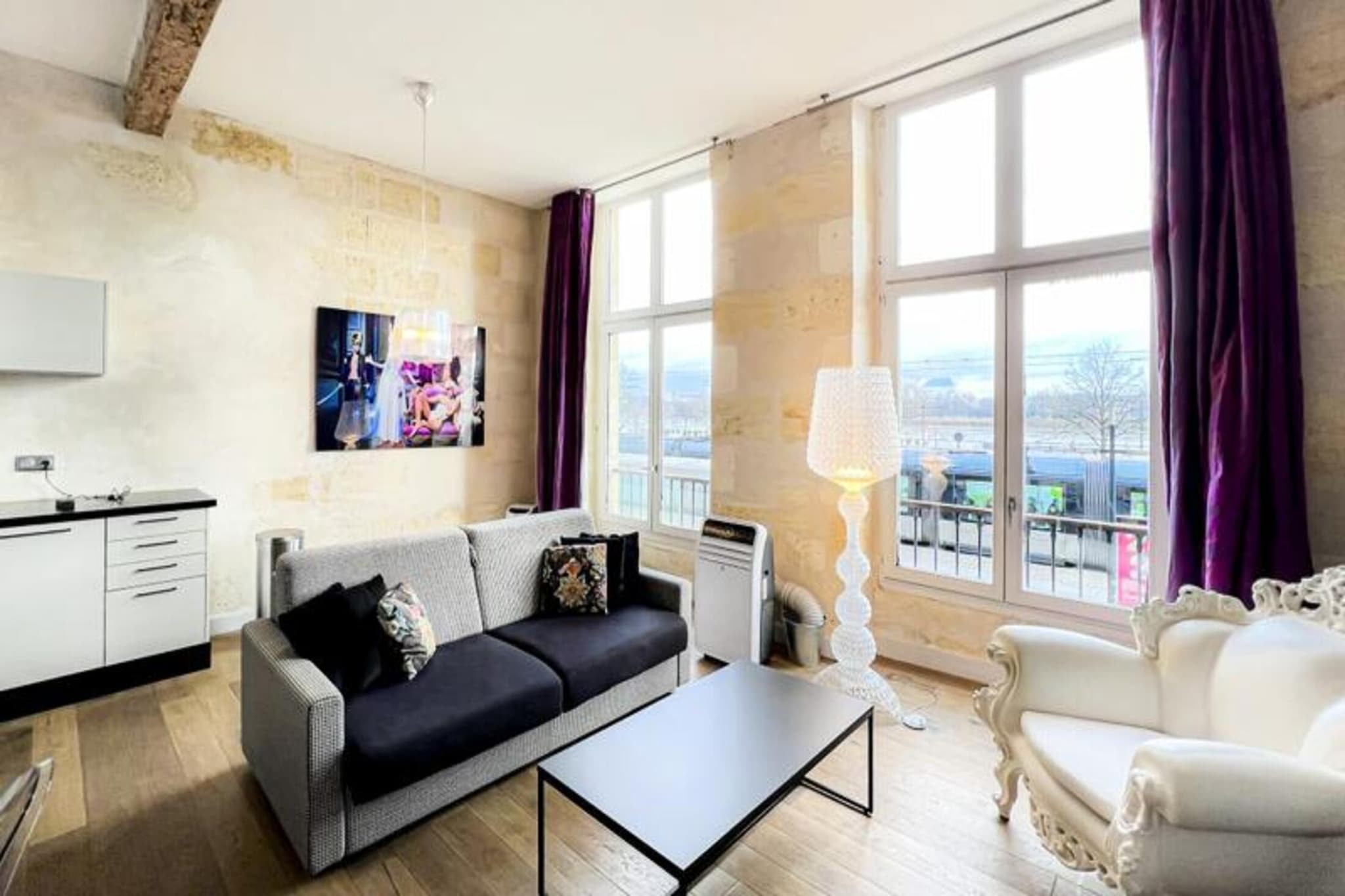 2BR Apartment with Garonne view