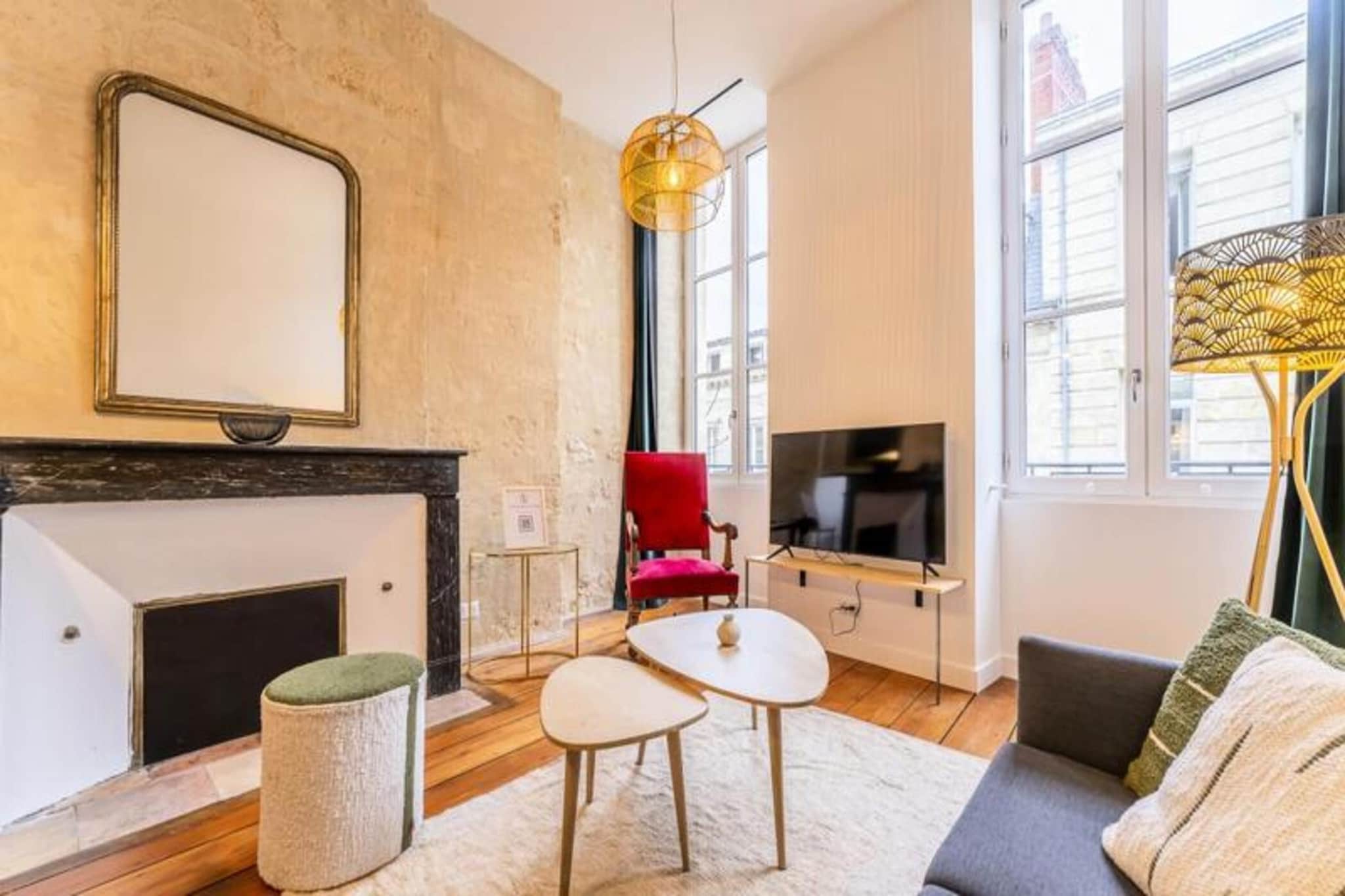 Charming 55m² Apt in Bordeaux Center