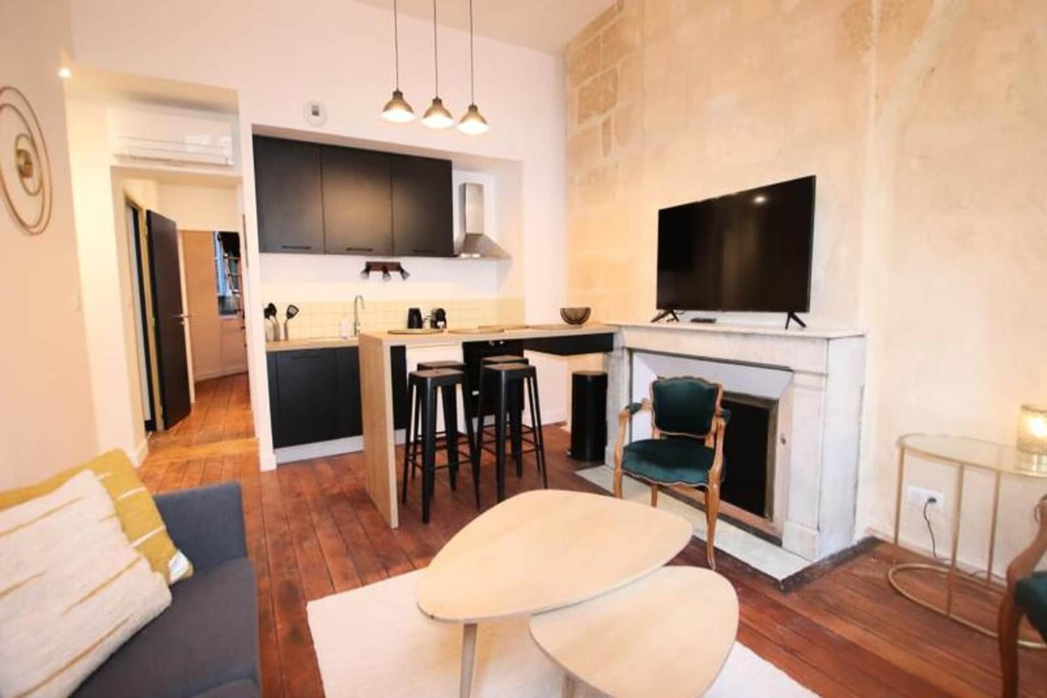 Charming 55m² Apt in Bordeaux Center