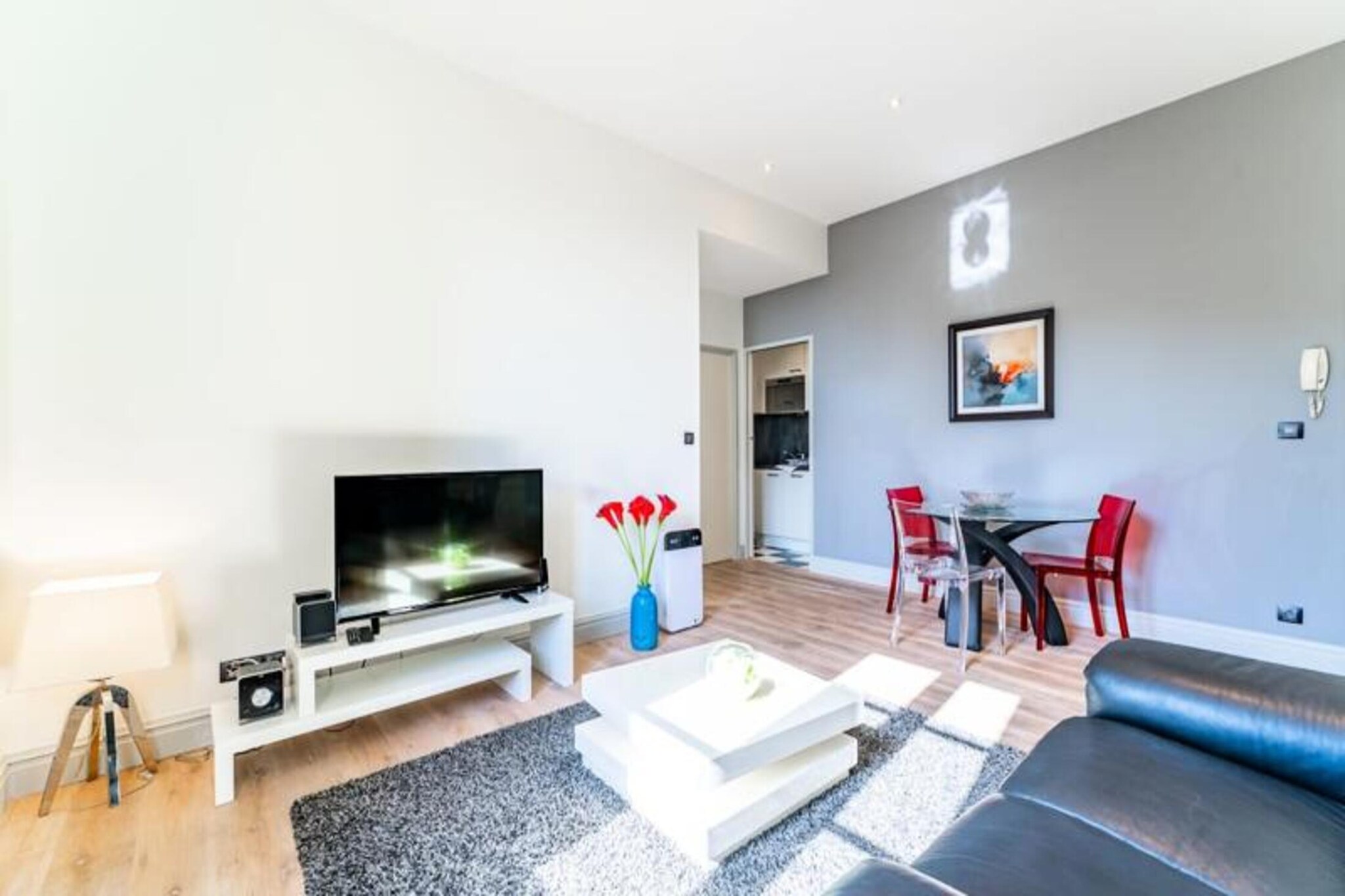 Charming Apt in Historic Saint-Michel
