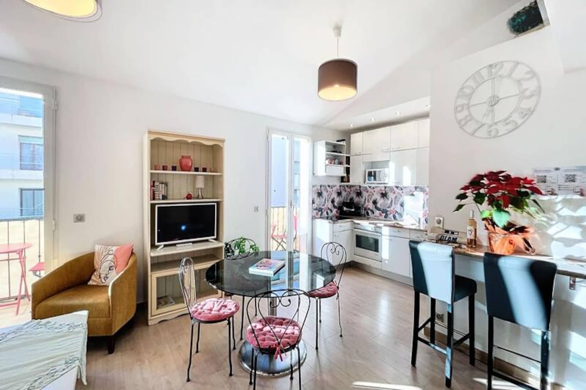 Apartment in Nice near City Center