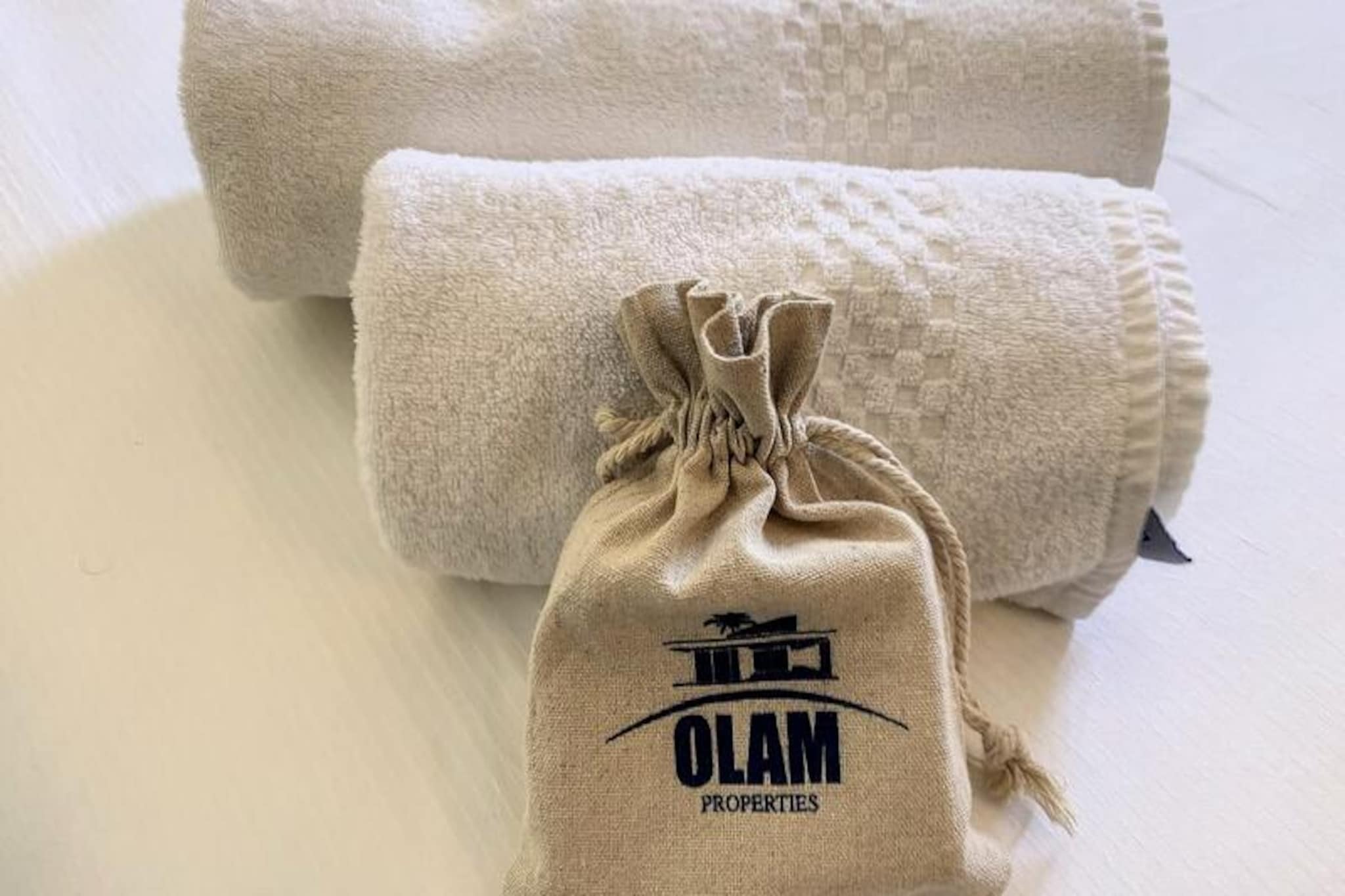 4 Pcs Terrasse Vue Mer Panoramique Baie Cannes &agrave; Vos Pieds Olam Properties-Image-tags.