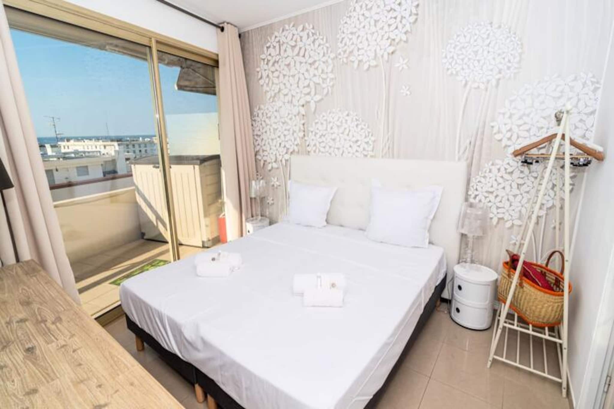 Panoramic Sea View 4-Room Duplex