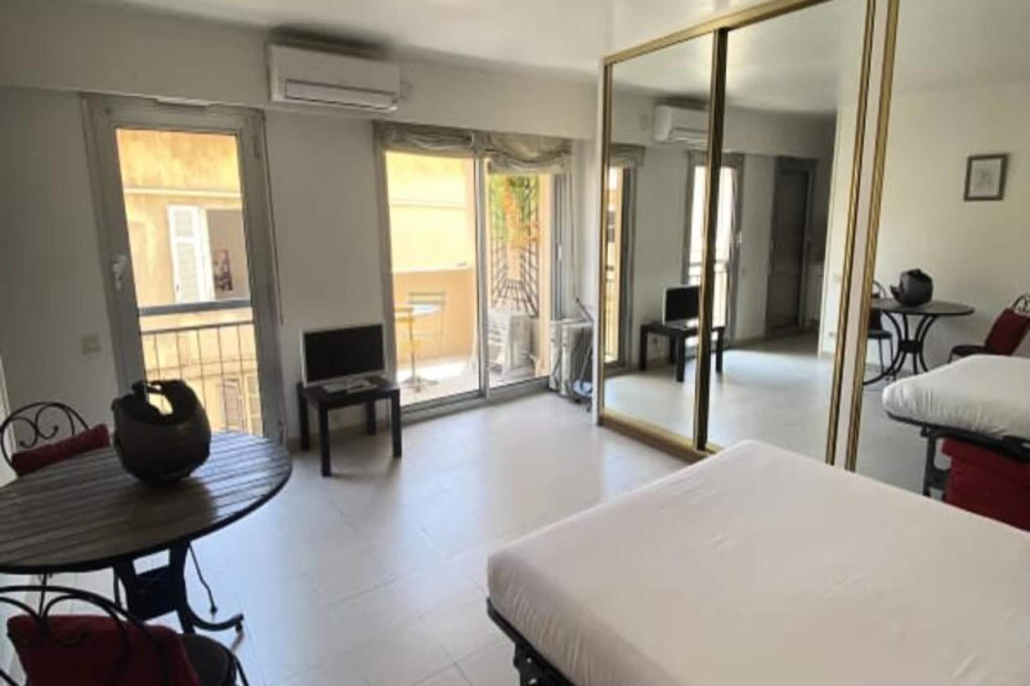 Studio in Cannes near Palais des Festivals