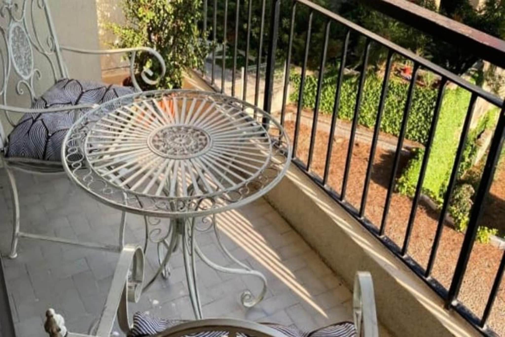 This well-appointed studio offers an ideal location for both holidaymakers and business travelers, situated just a short walk from the vibrant heart of Cannes. Located on a quiet street in the city center, the apartment is only a 10-minute stroll to the famous Croisette beach and 12 minutes to the Palais des Festivals, making it perfect for those attending events like the Film Festival, MIPIM, and MIPCOM. The train station is just 3 minutes away, providing easy access to explore the region.

The studio accommodates up to 3 people, featuring a comfortable living area with a double sofa bed, a single bench, a flat-screen TV, and an internet connection. The space opens up onto a charming terrace with views of the rooftops and a green neighborhood garden. The kitchen is fully equipped, including a coffee machine, washing machine, and all necessary appliances, ensuring a convenient stay. The bathroom offers a bathtub and WC for your comfort. Additional perks include air conditioning, a good Wi-Fi connection, and elevator access.

The surrounding area offers a plethora of attractions within walking distance. Enjoy shopping on the renowned Rue d'Antibes, just 3 minutes away, or explore the luxury shops along the Croisette. The Old Port, with boat trips to the Lérins Islands and St. Tropez, is a 20-minute walk, and the lively Golden Square district, filled with restaurants, cafes, and bars, is just a few minutes away. With all essentials like a bakery, supermarket, and transportation nearby, this studio is the perfect base to experience the best of Cannes.