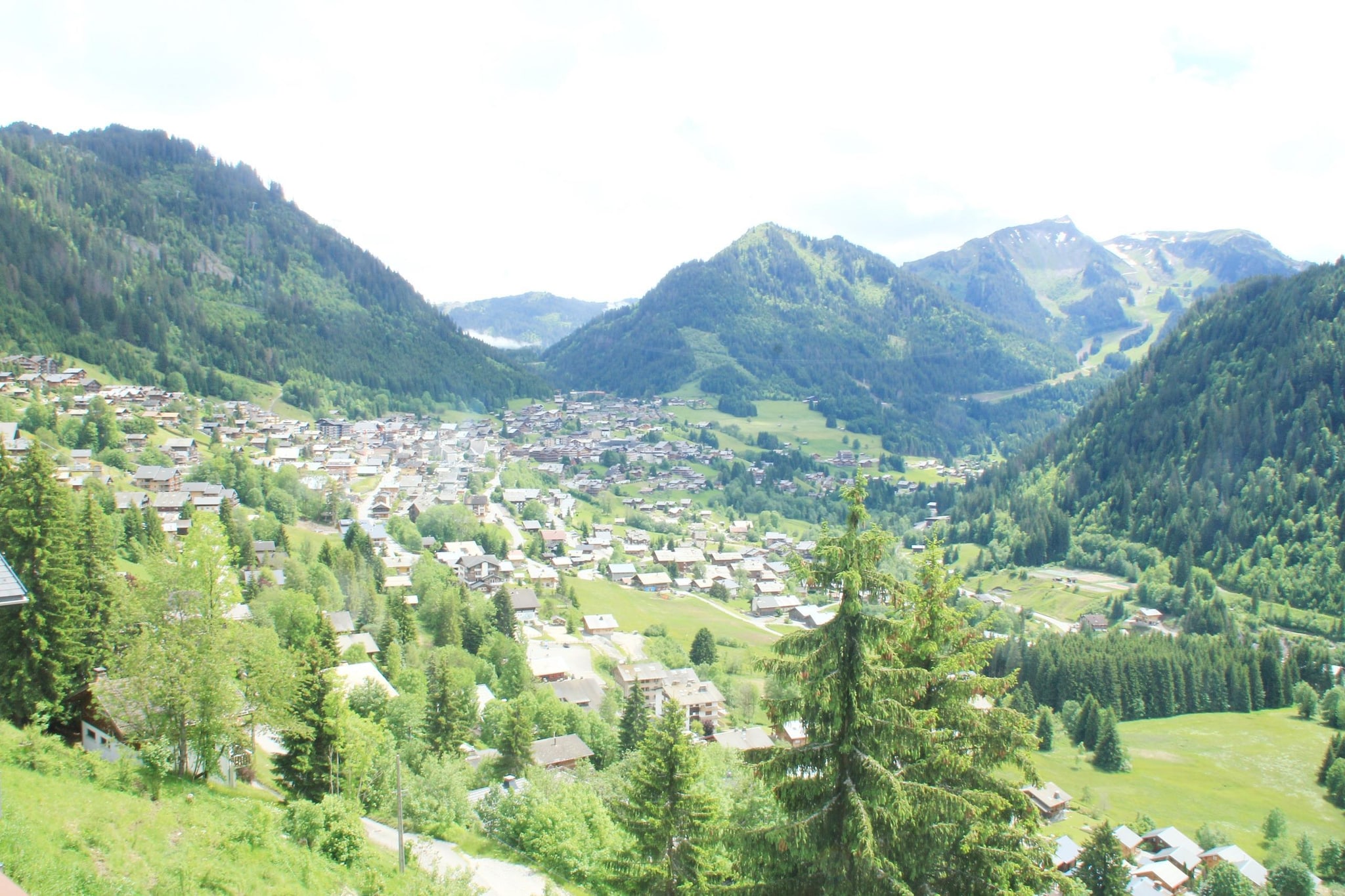 Christina CR19 FAMILY & MOUNTAIN 3 Pers.-Uitzicht zomer