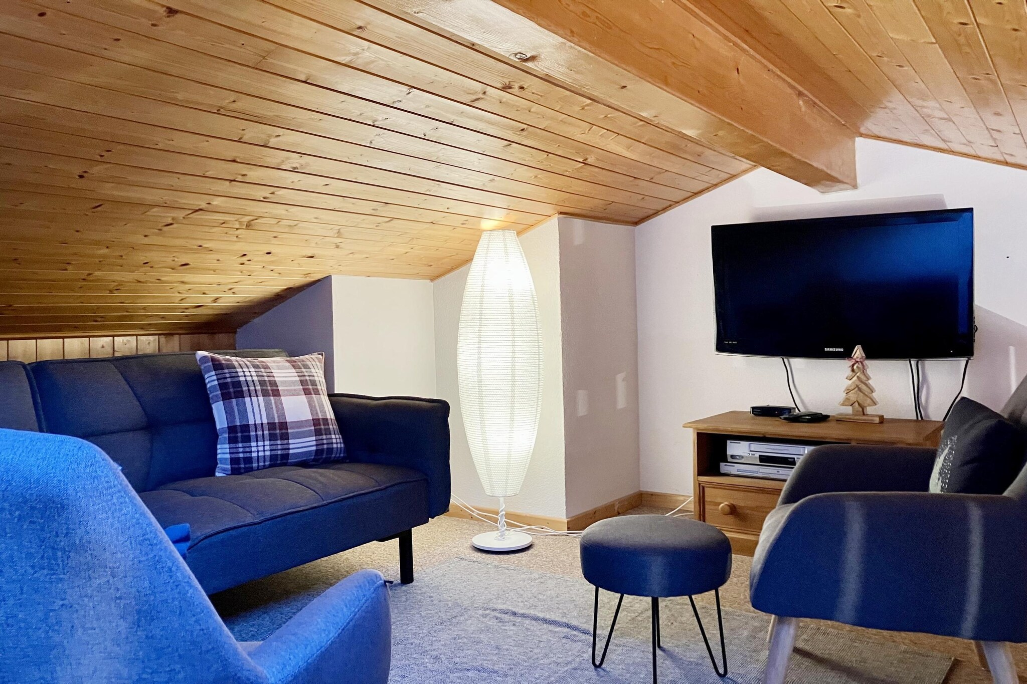 Apartment with 2 rooms and balcony