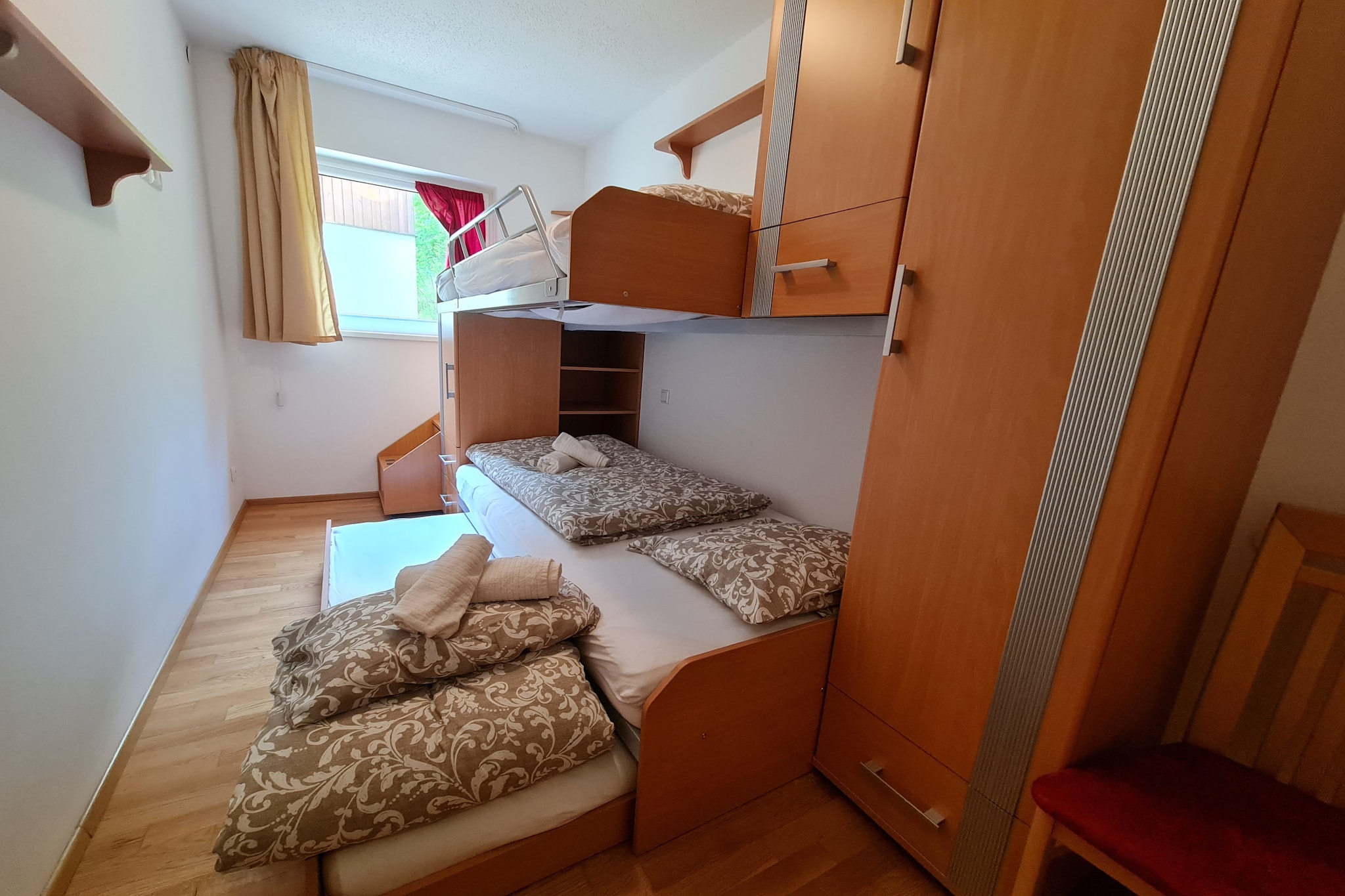 Comfortable apartment with mountain view