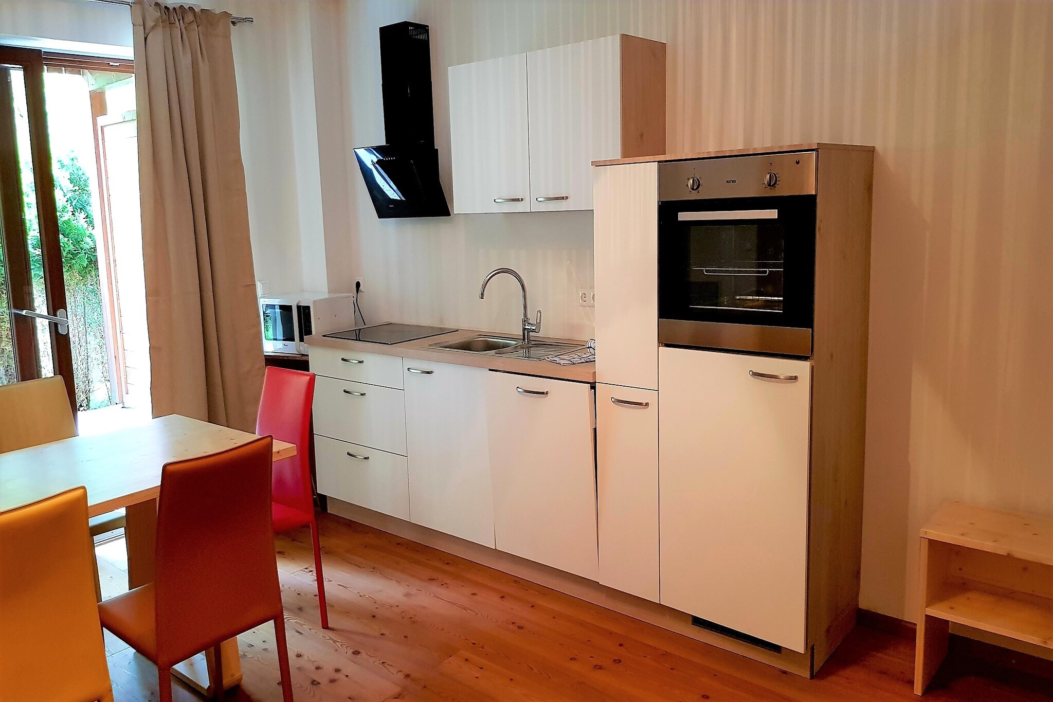 Apartment 800 m from thermal springs