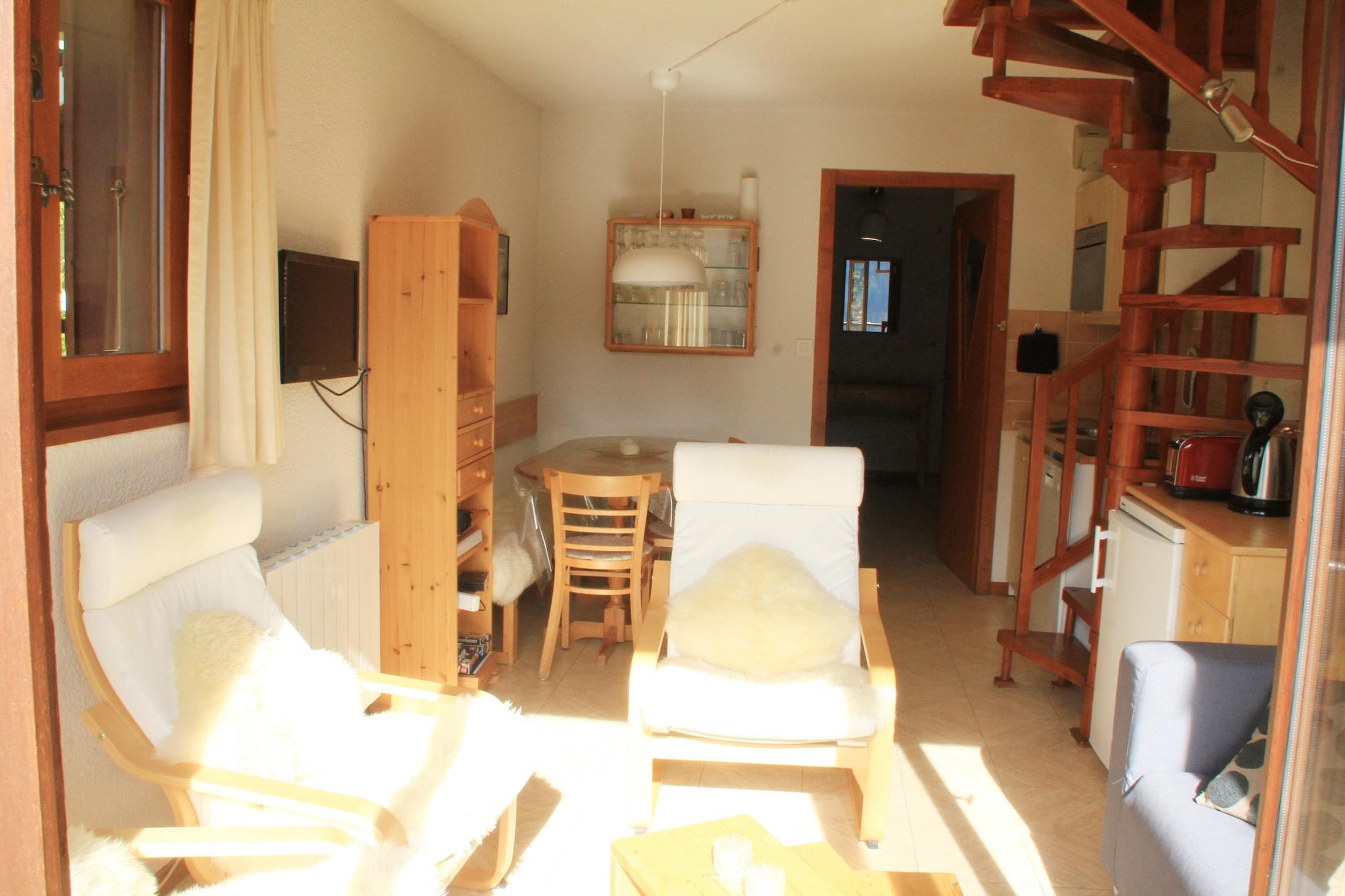 Barbessine BBB11 SUN & CHAIR LIFT 5 Pers.-Woonkamer