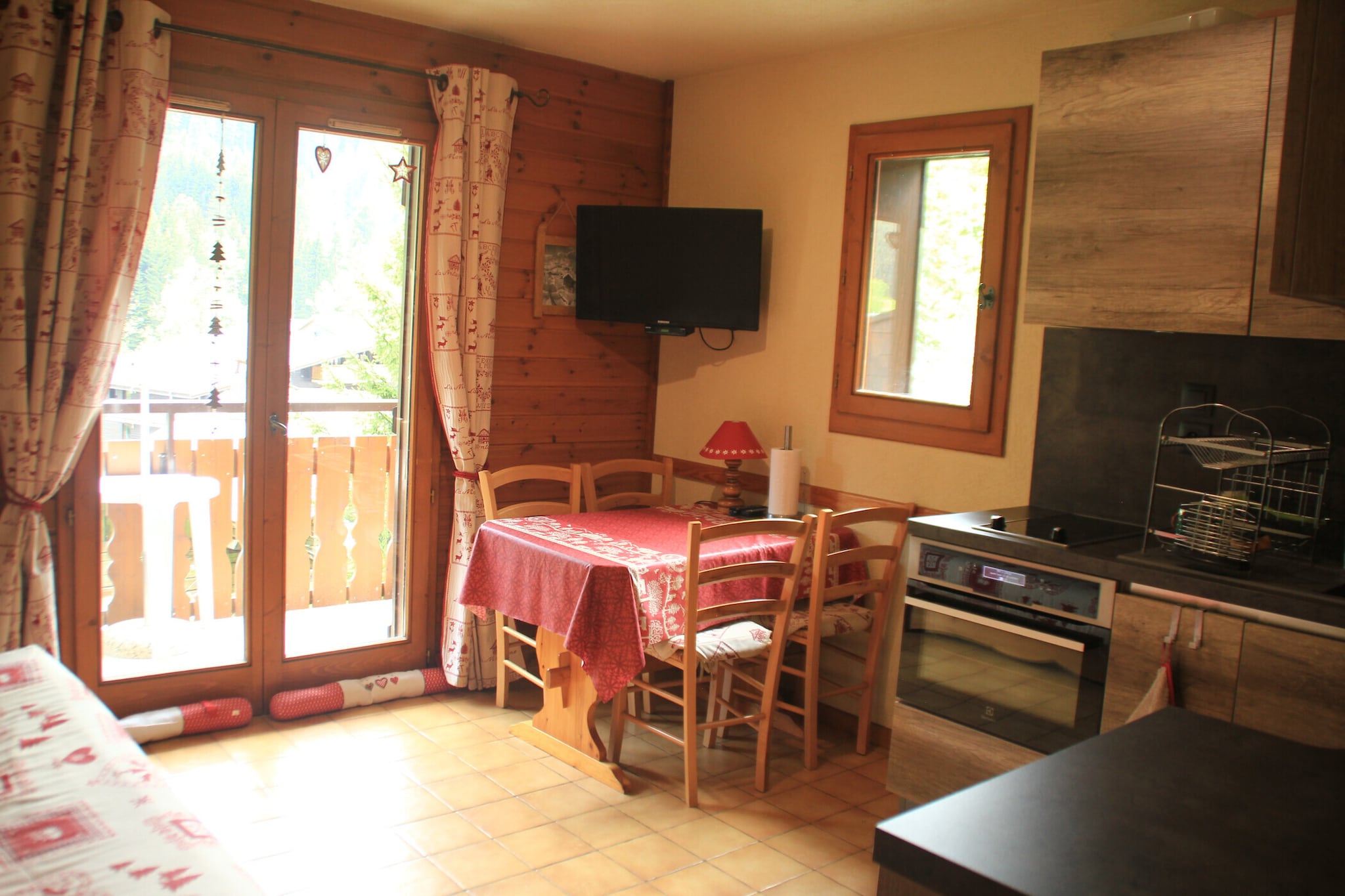 Apartment in Chatel with ski-locker