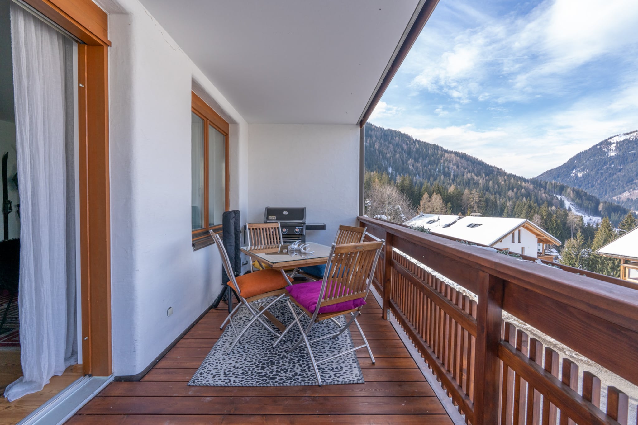 AlpenSafari Design-Terrace balcony