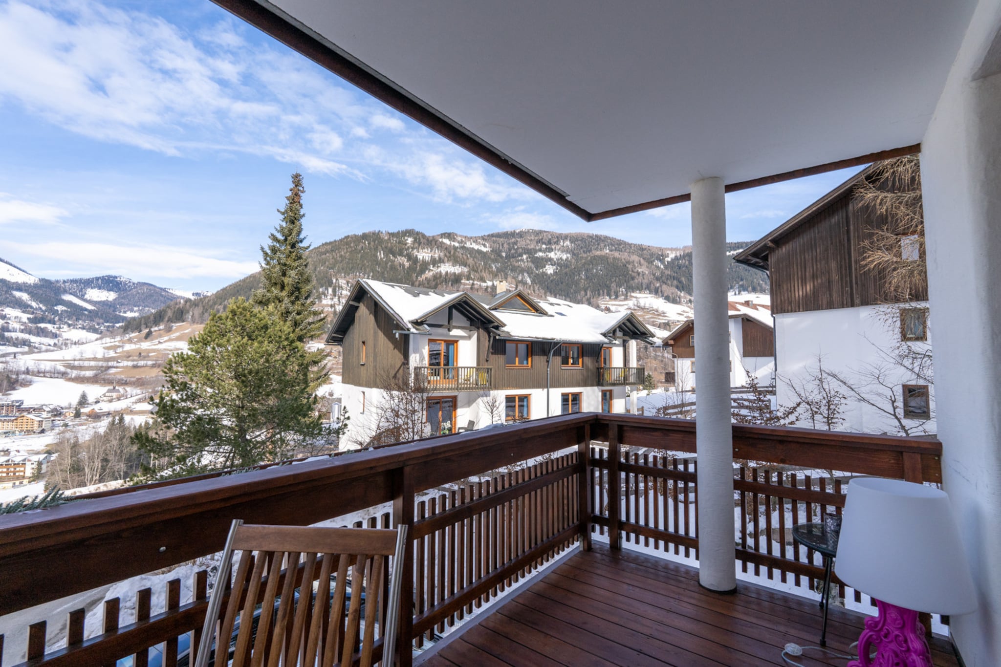 AlpenSafari Design-Terrace balcony