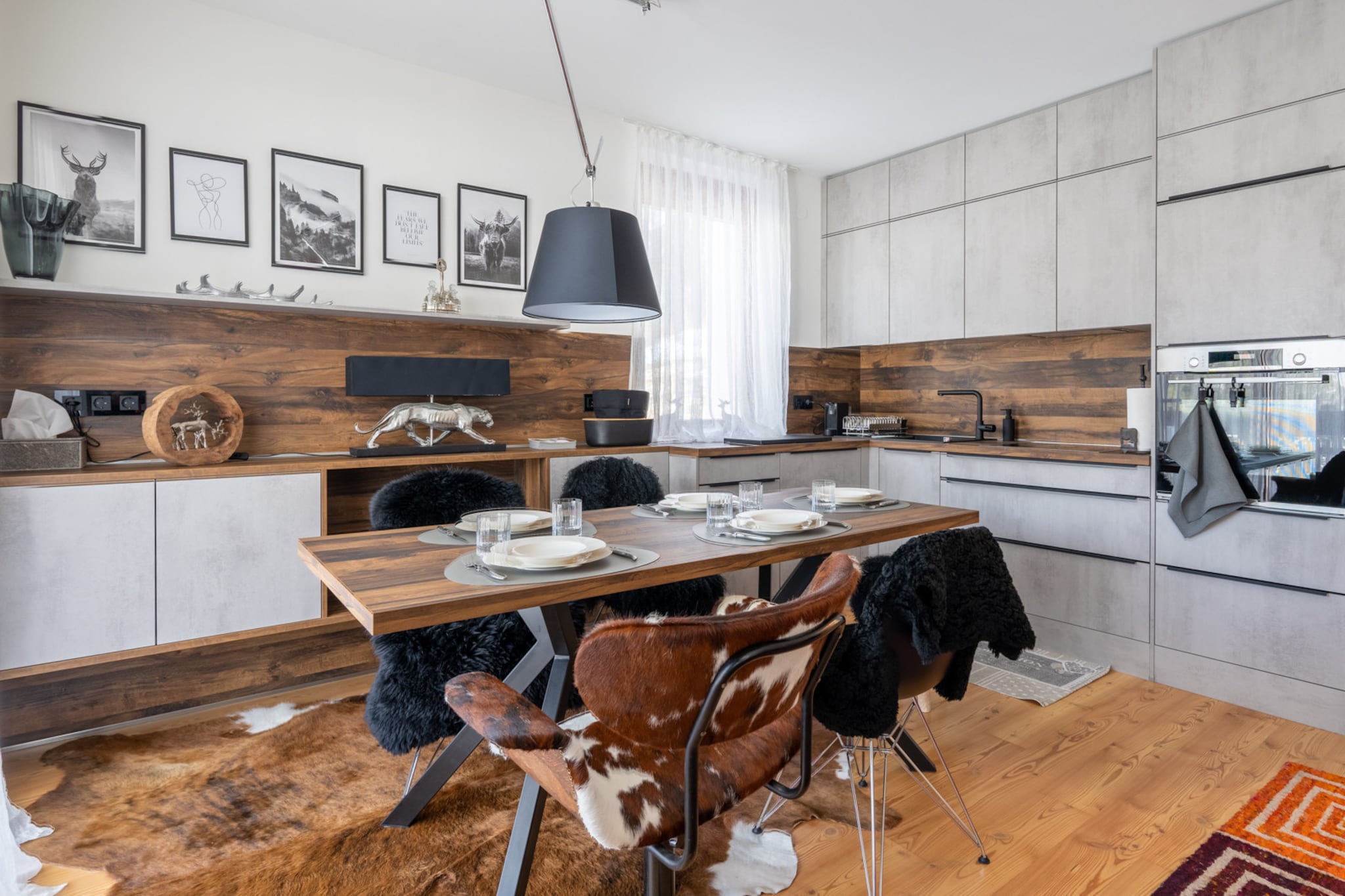 AlpenSafari Design-Living room