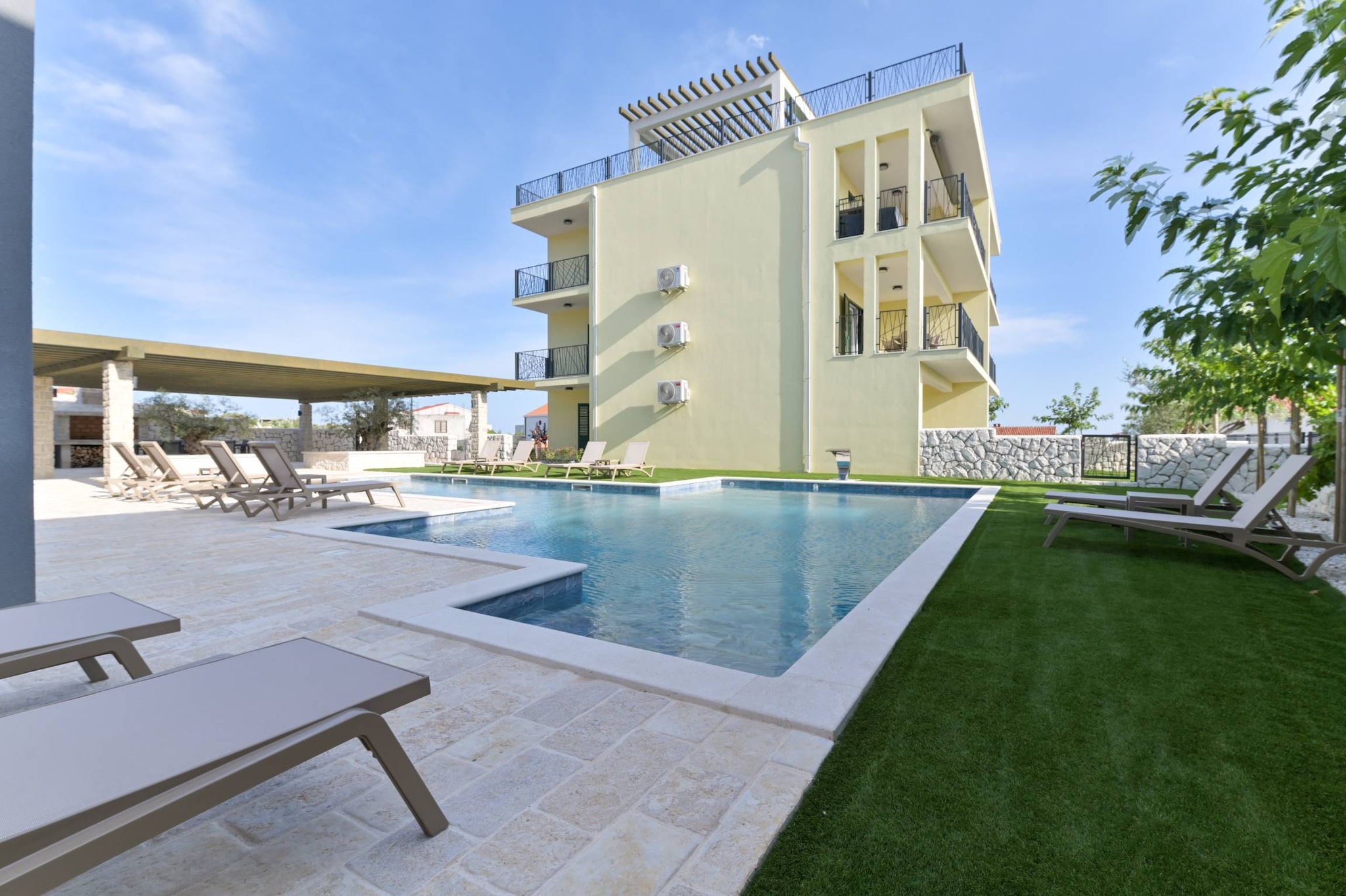 Luxury Living at Horizon Retreat - Two Bedroom Apartment (owner South S3)-Schwimmbad