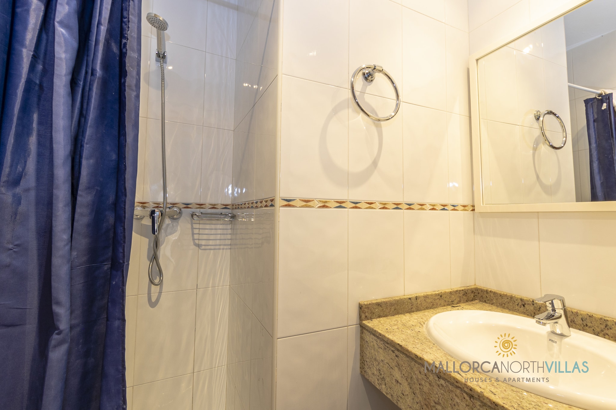 Apartamento Voramar I : Primera Línea en Pine Walk-Badezimmer