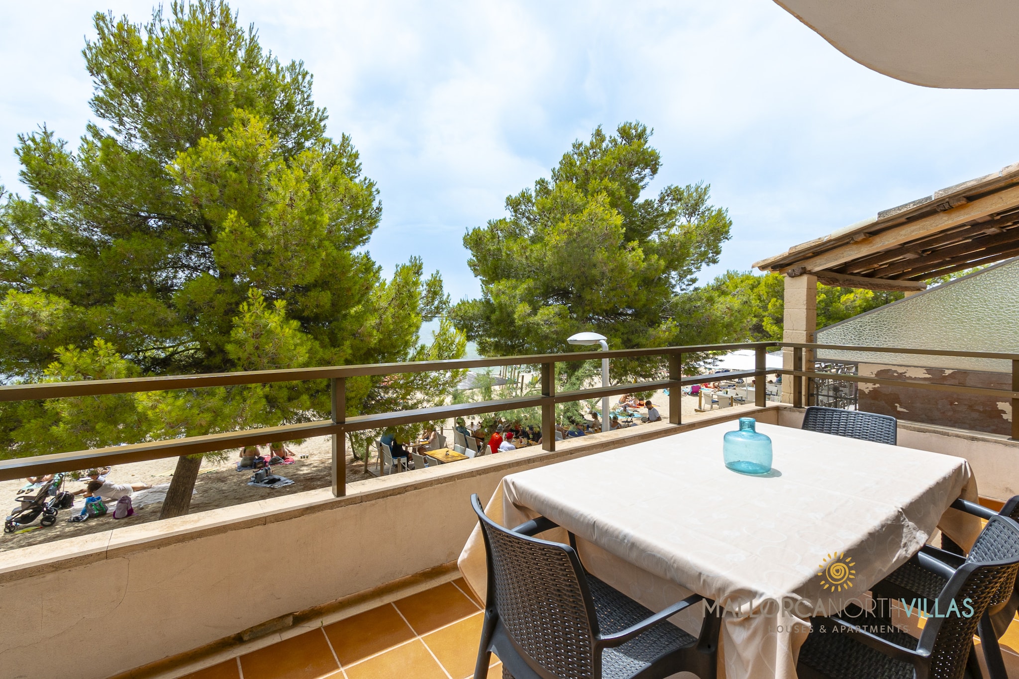 Apartamento Voramar I : Primera Línea en Pine Walk-Terrassenbalkon