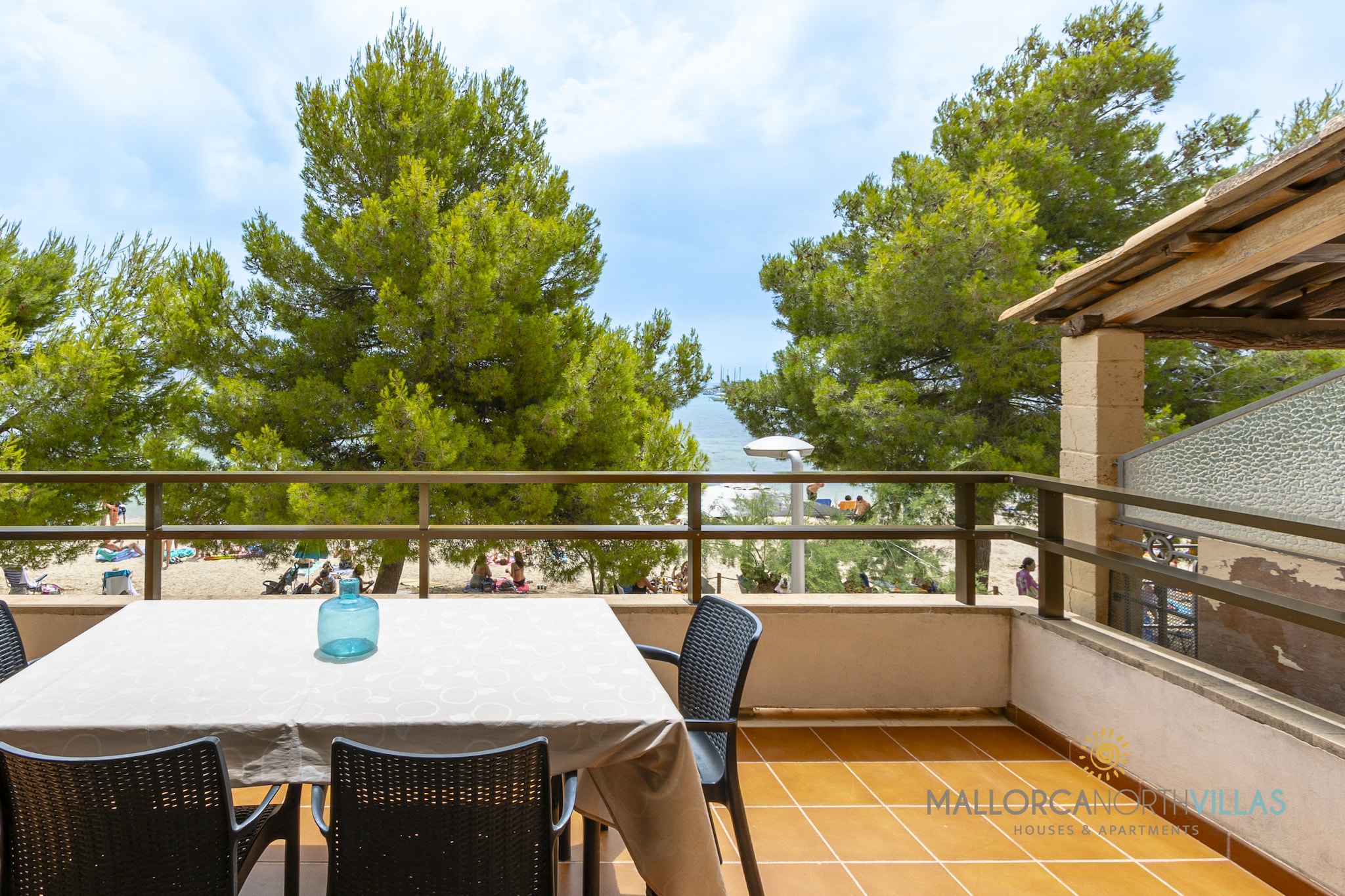 Apartamento Voramar I : Primera Línea en Pine Walk-Terrassenbalkon