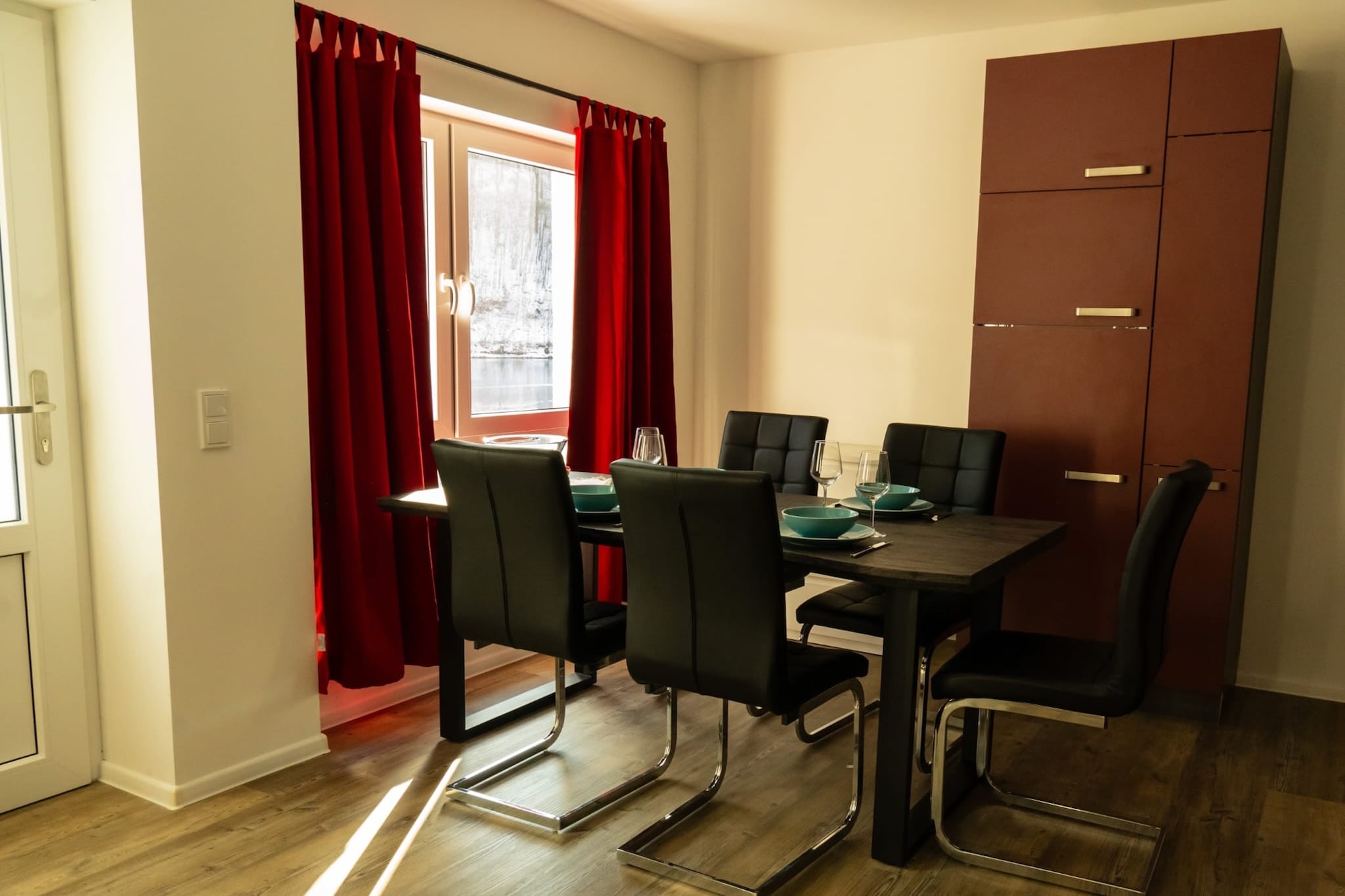Altes Bootshaus 1-Esszimmer