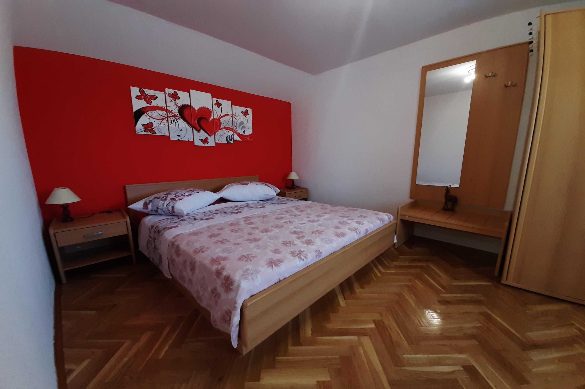 Cozy Apartments with Private Balcony Vinisce - Standard Two Bedroom Apartment