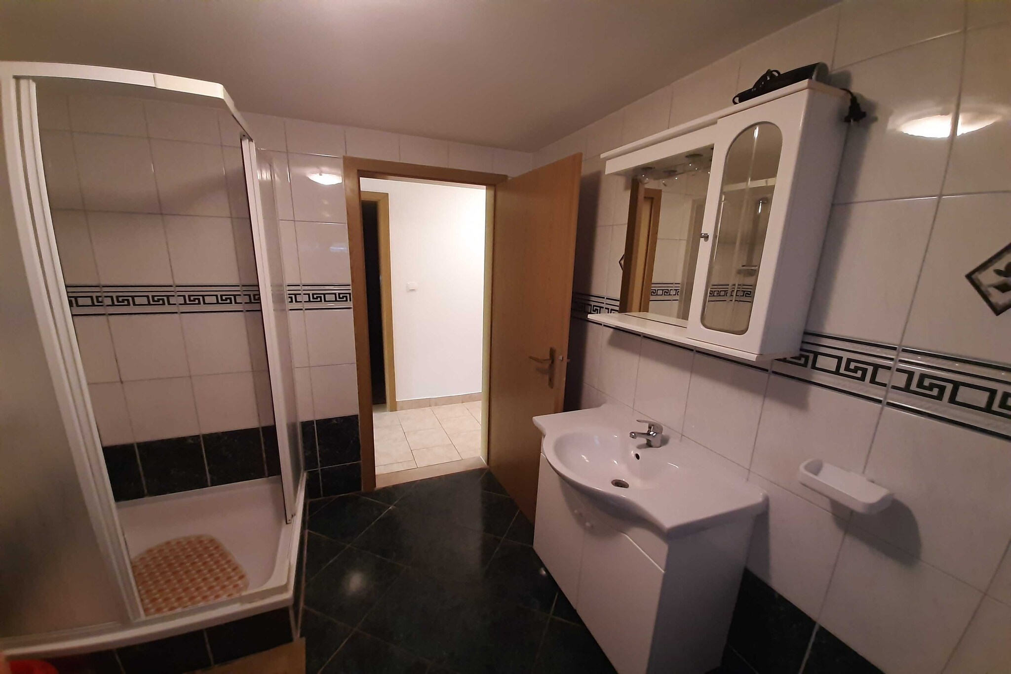 Cozy Apartments with Private Balcony Vinisce - Standard One Bedroom Apartment
