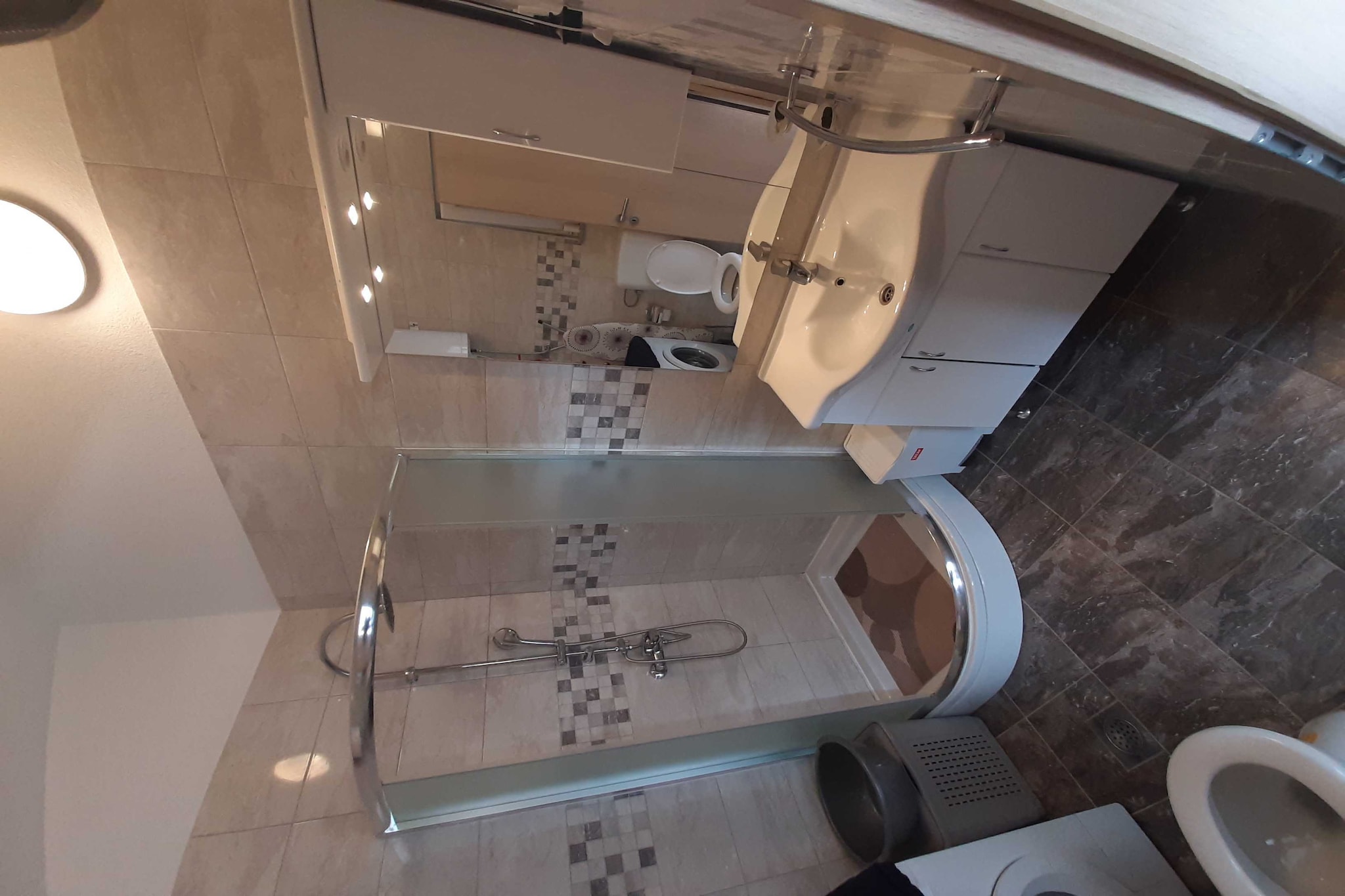 Cozy Apartments with Private Balcony Vinisce - Comfort Two Bedroom Apartment (Owner III)-Bathroom