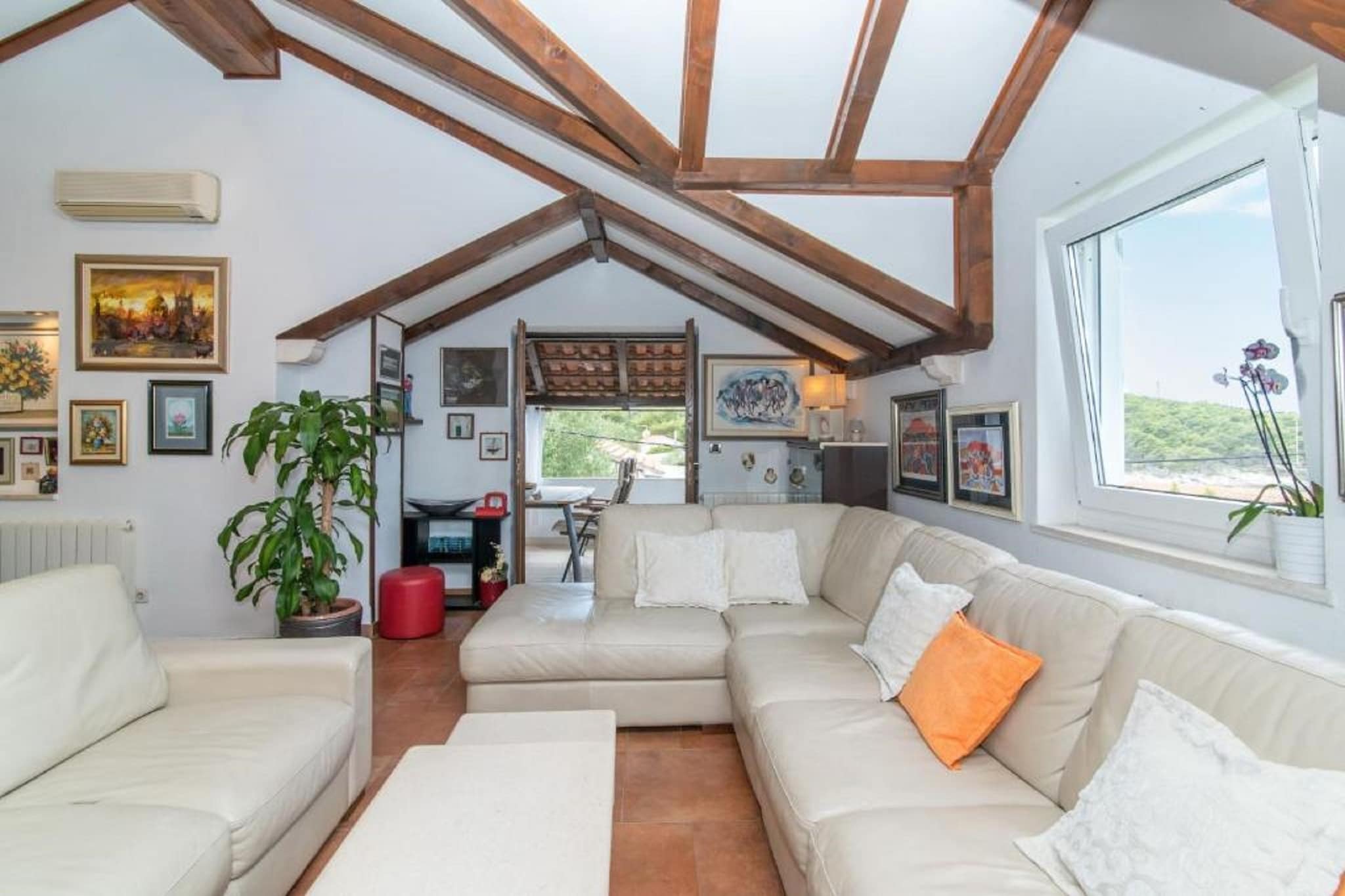 Three bedroom Apartment with terrace and sea view (Nera)-Wohnzimmer
