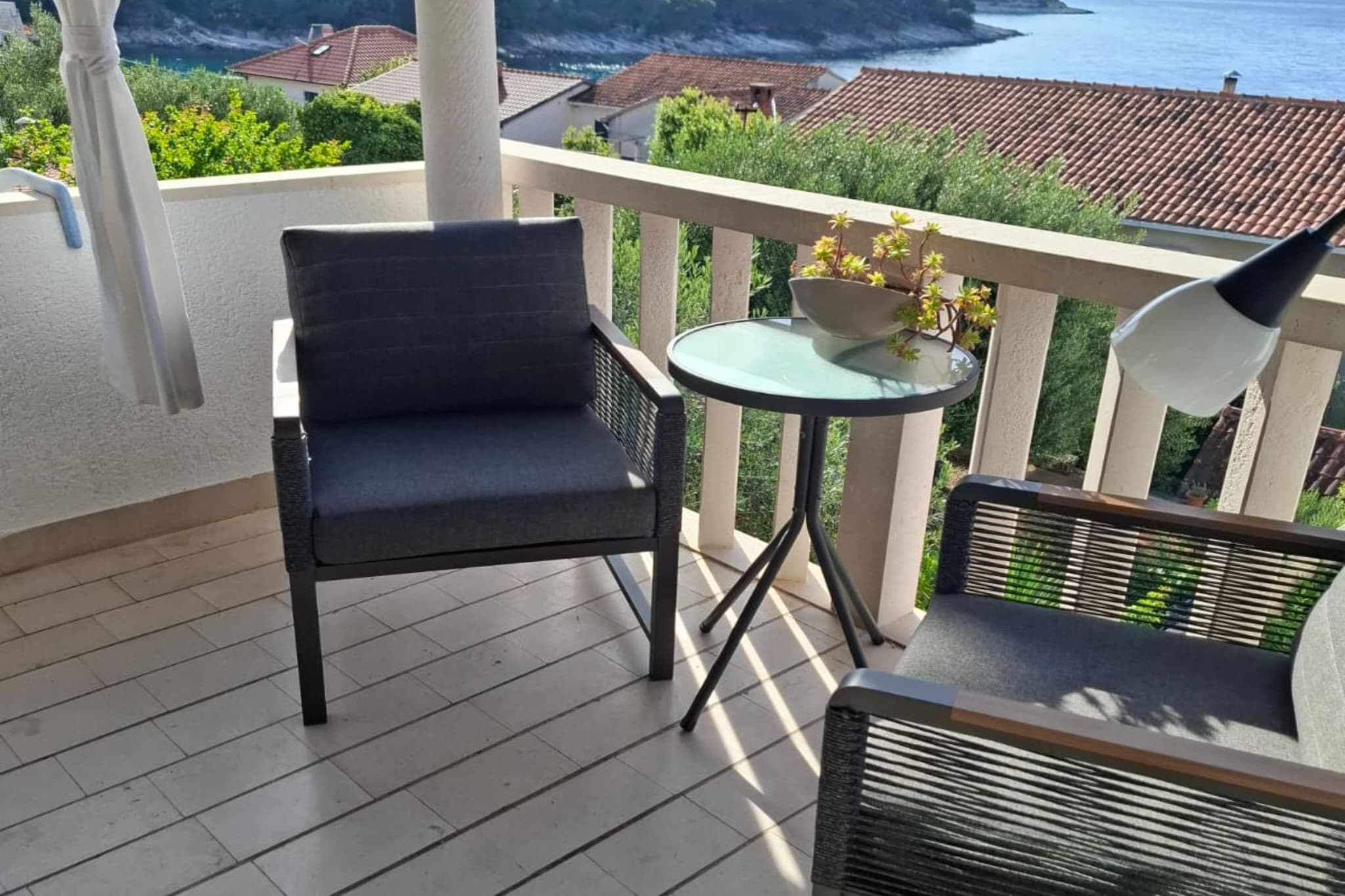 Three bedroom Apartment with terrace and sea view (Nera)-Terrassenbalkon