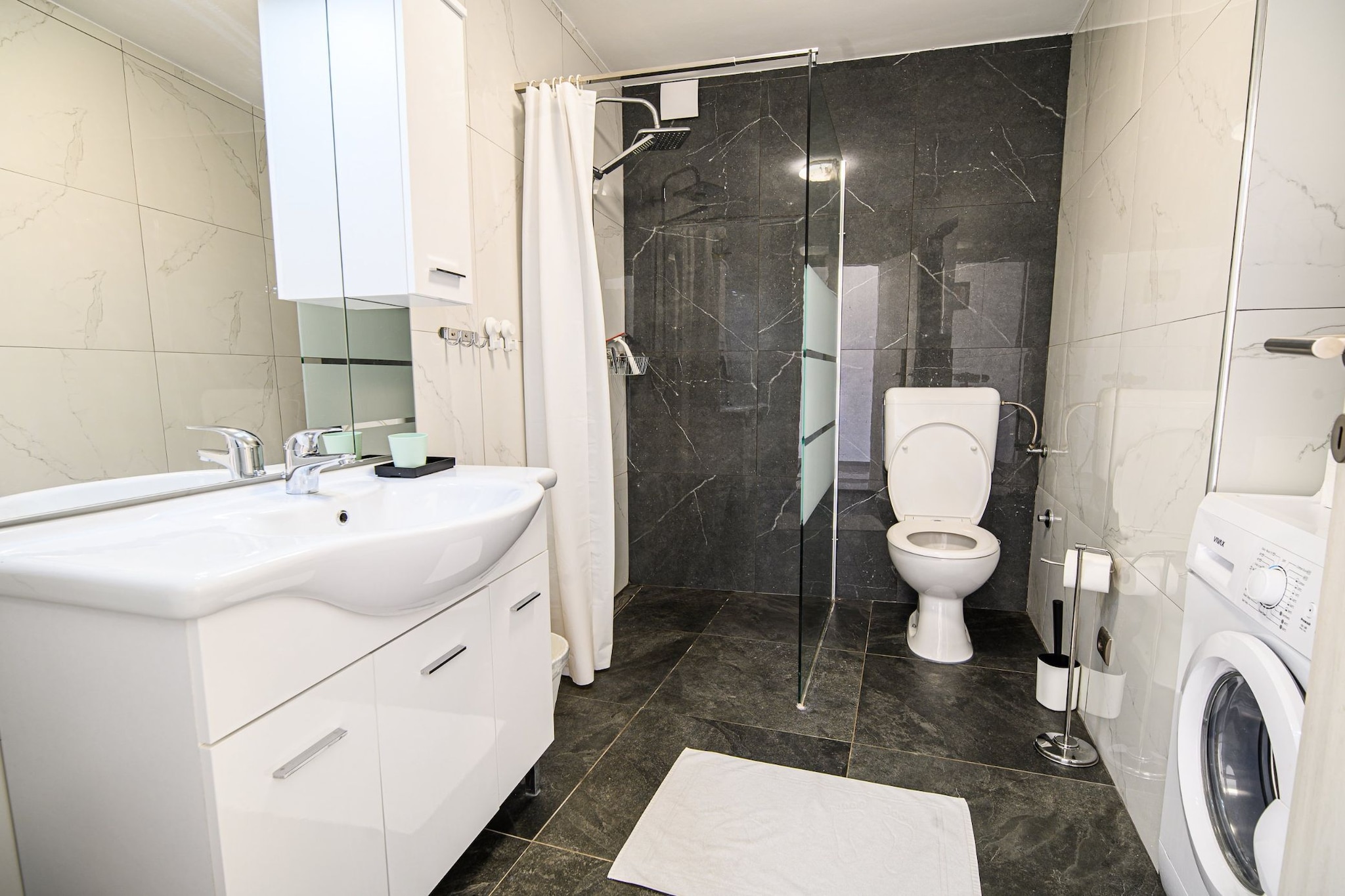 Sleek and Stylish Umag Apartments with Sea View - Two Bedroom Apartment with Balcony-Bathroom