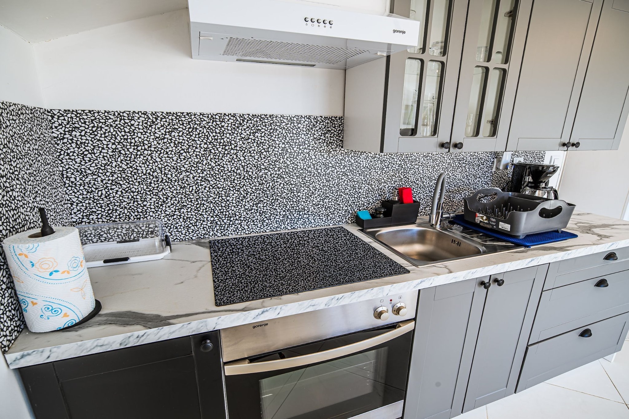 Sleek and Stylish Umag Apartments with Sea View - Two Bedroom Apartment with Terrace (owner 2)-Kitchen