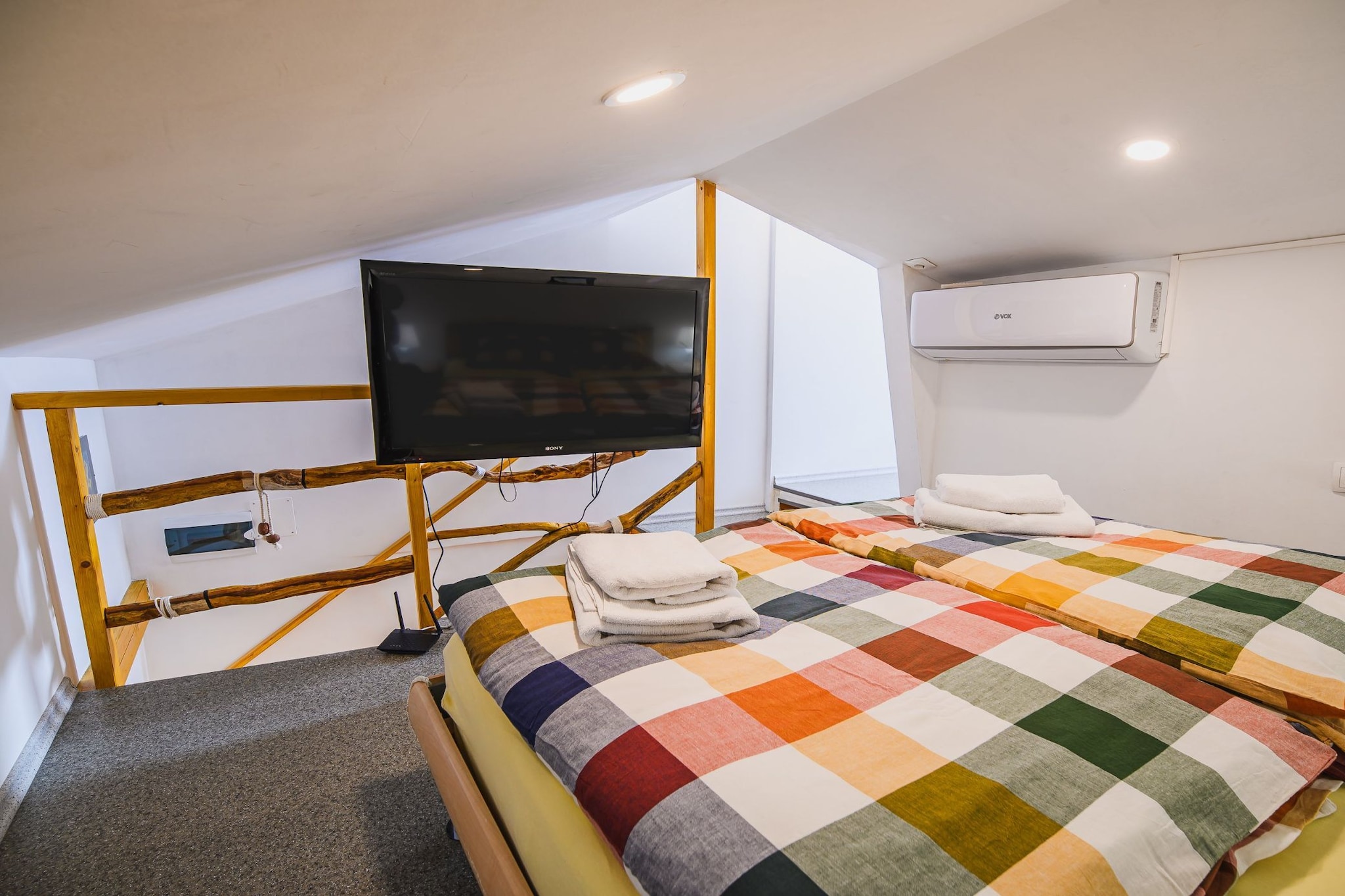 Sleek and Stylish Umag Apartments with Sea View - Comfort Two Bedroom Apartment with Terrace (owner 3)-Schlafzimmer