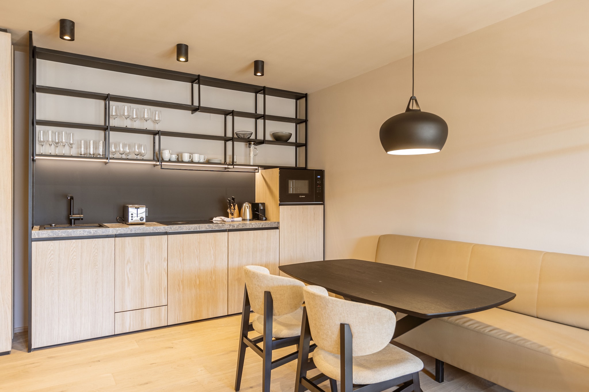 Living room(double sofa bed, TV, dining table), Kitchen(electric kettle, cooker, coffee machine, oven, microwave, dishwasher, fridge-freezer), bedroom(double bed), bathroom(shower), Internet access, Garden Furniture , sauna(shared with other guests), garden, parking