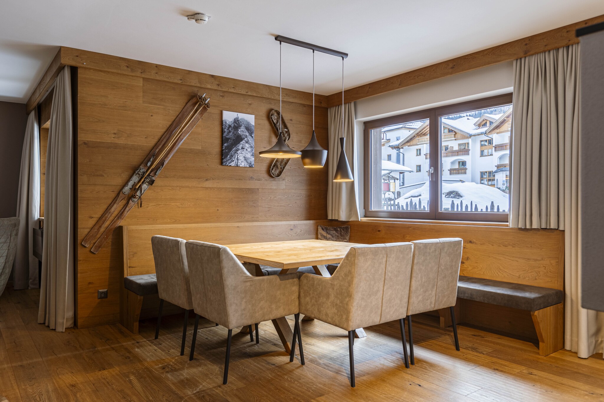 Inviting chalet with pool in Tyrol (No Deposit)