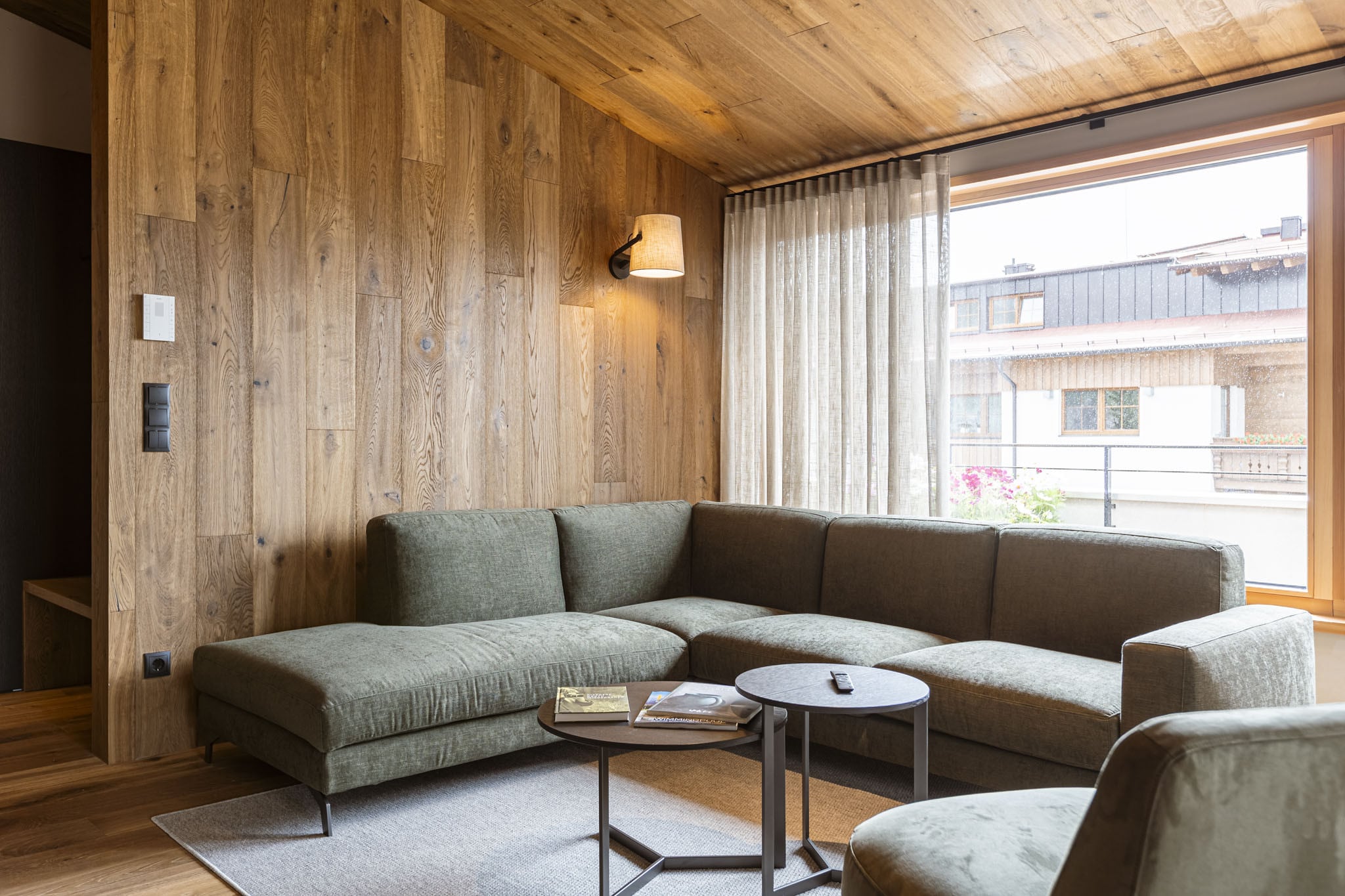 This 76 m² apartment comfortably accommodates up to 4 guests and features 2 bedrooms with double beds, 2 bathrooms, and either a balcony or terrace for outdoor relaxation. The open-plan kitchen is fully equipped with cutlery, cookware, a ceramic stove, oven, dishwasher, and fridge with freezer compartment. Additional amenities include a toaster, kettle, and coffee machine.

The chalet is located in Westendorf, Tirol, near the valley station, making it ideal for outdoor activities. The property also features underground parking and includes a Brixental guest card, providing access to local attractions and discounts.  

Upon arrival, you'll find a starter kit with dishwashing tabs, dish soap, sponges, trash bags, and cleaning cloths to get you started. The spacious living area offers a cozy seating area and a flat-screen TV, perfect for unwinding after a day of exploring.  

