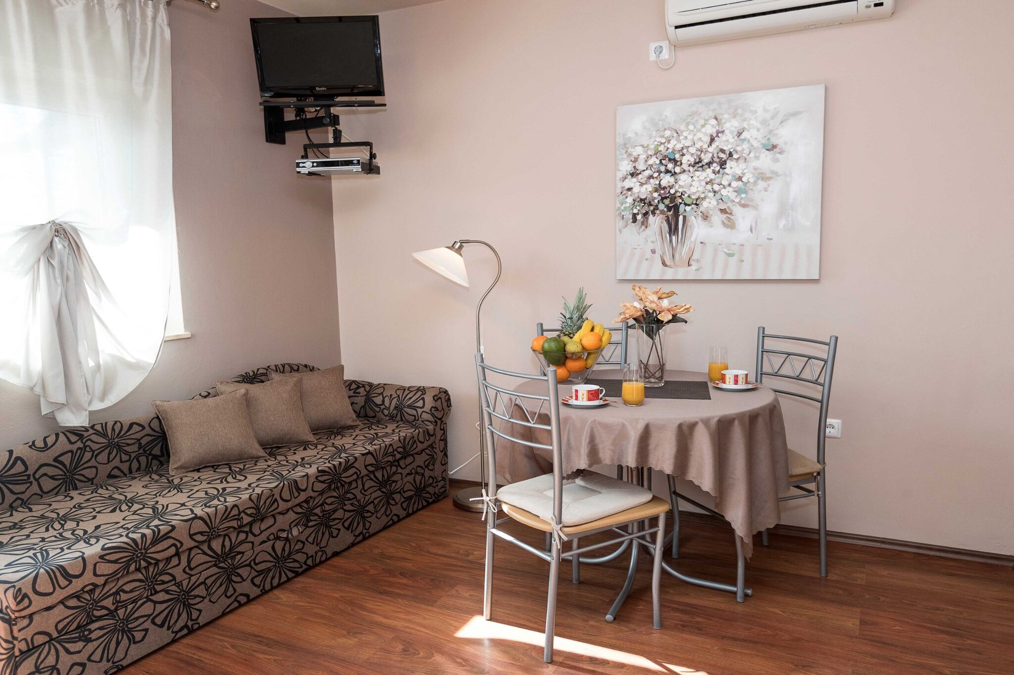 Beachfront Crikvenica Apartments with Sea View - Classic Studio Apartment with Sea View (owner 2)-Chambre