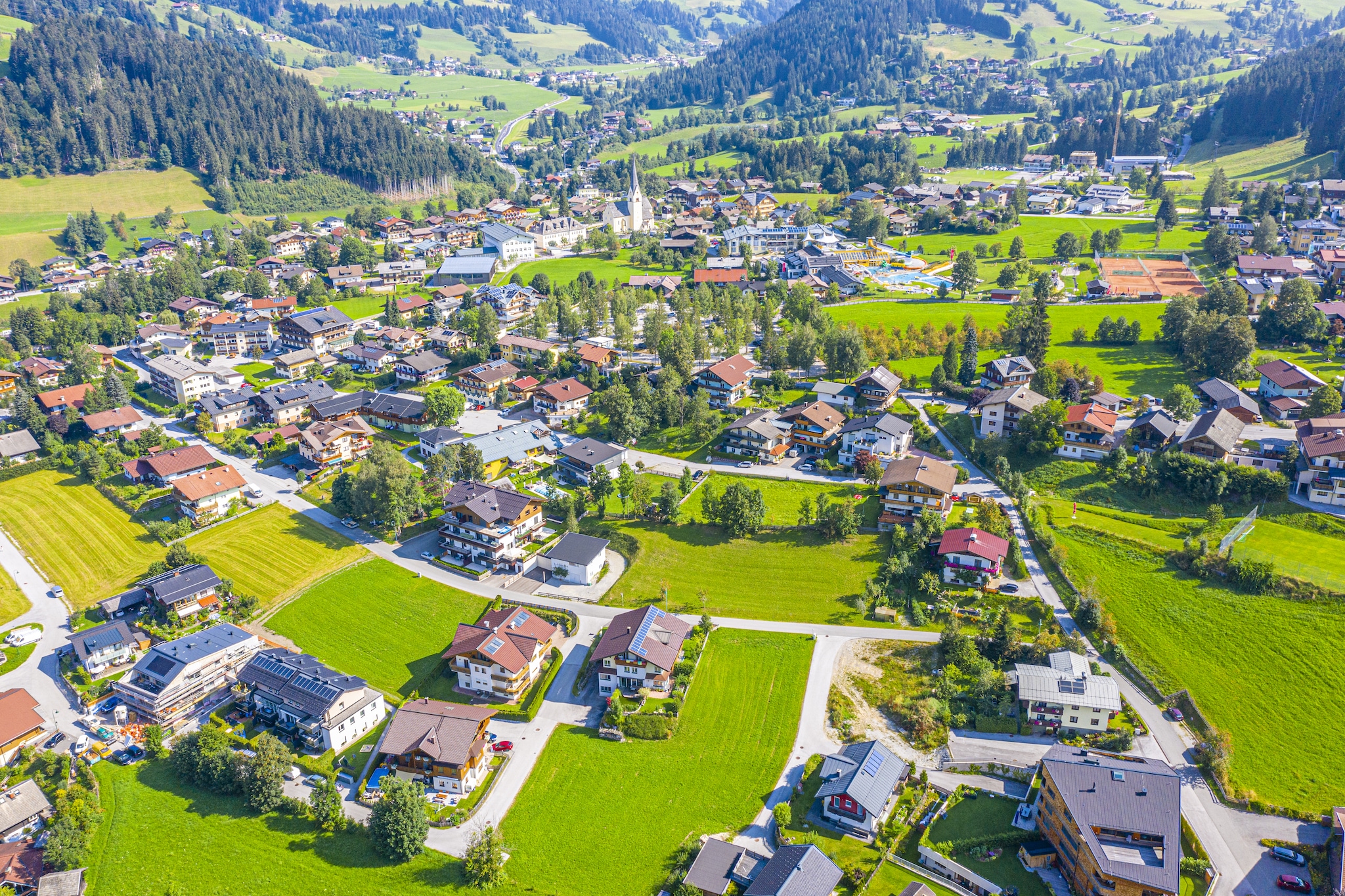 GA2P Alpenleben Apartments-Buitenkant zomer