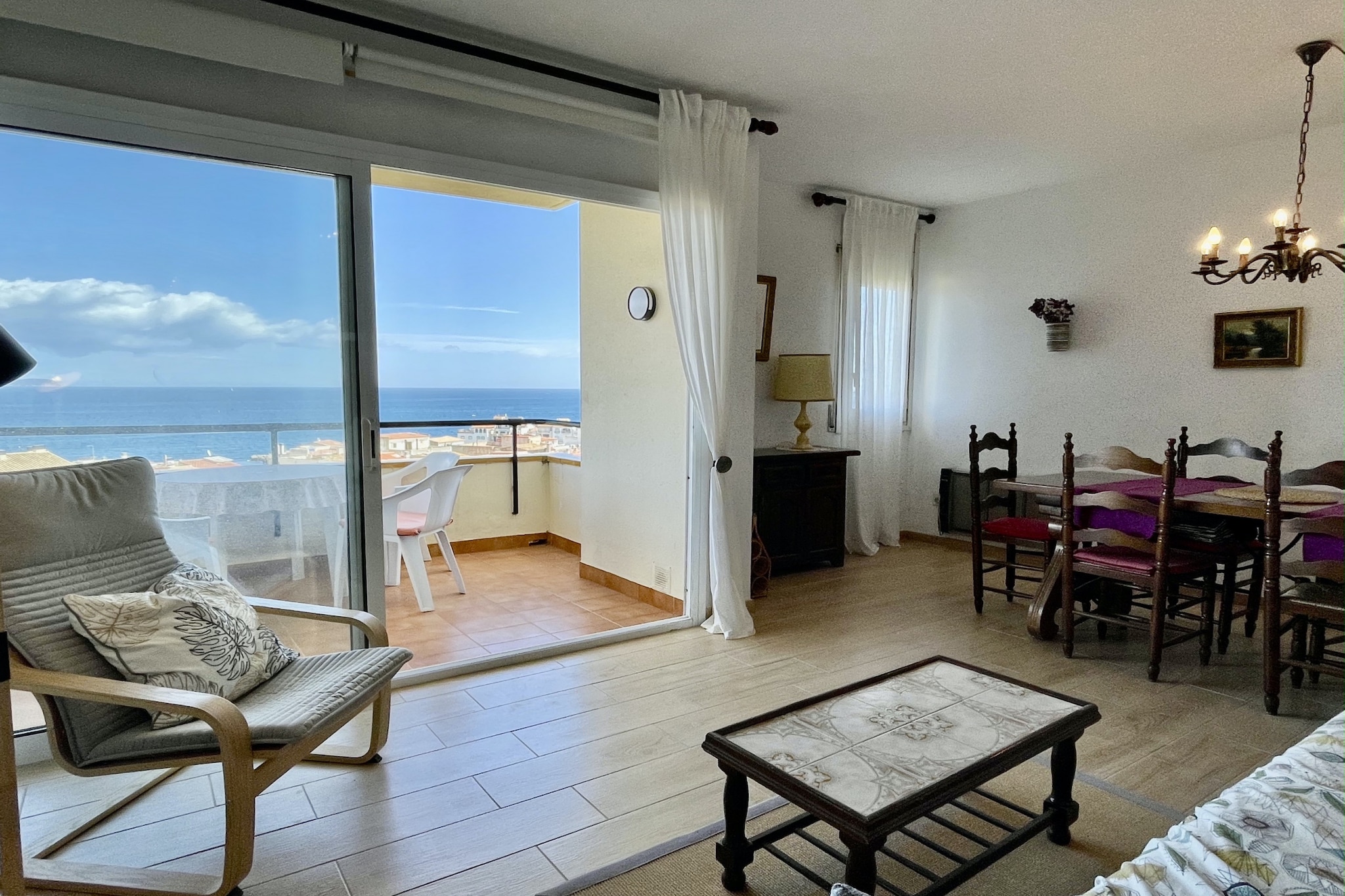 PUIG PADRO 14 1-1-Living room