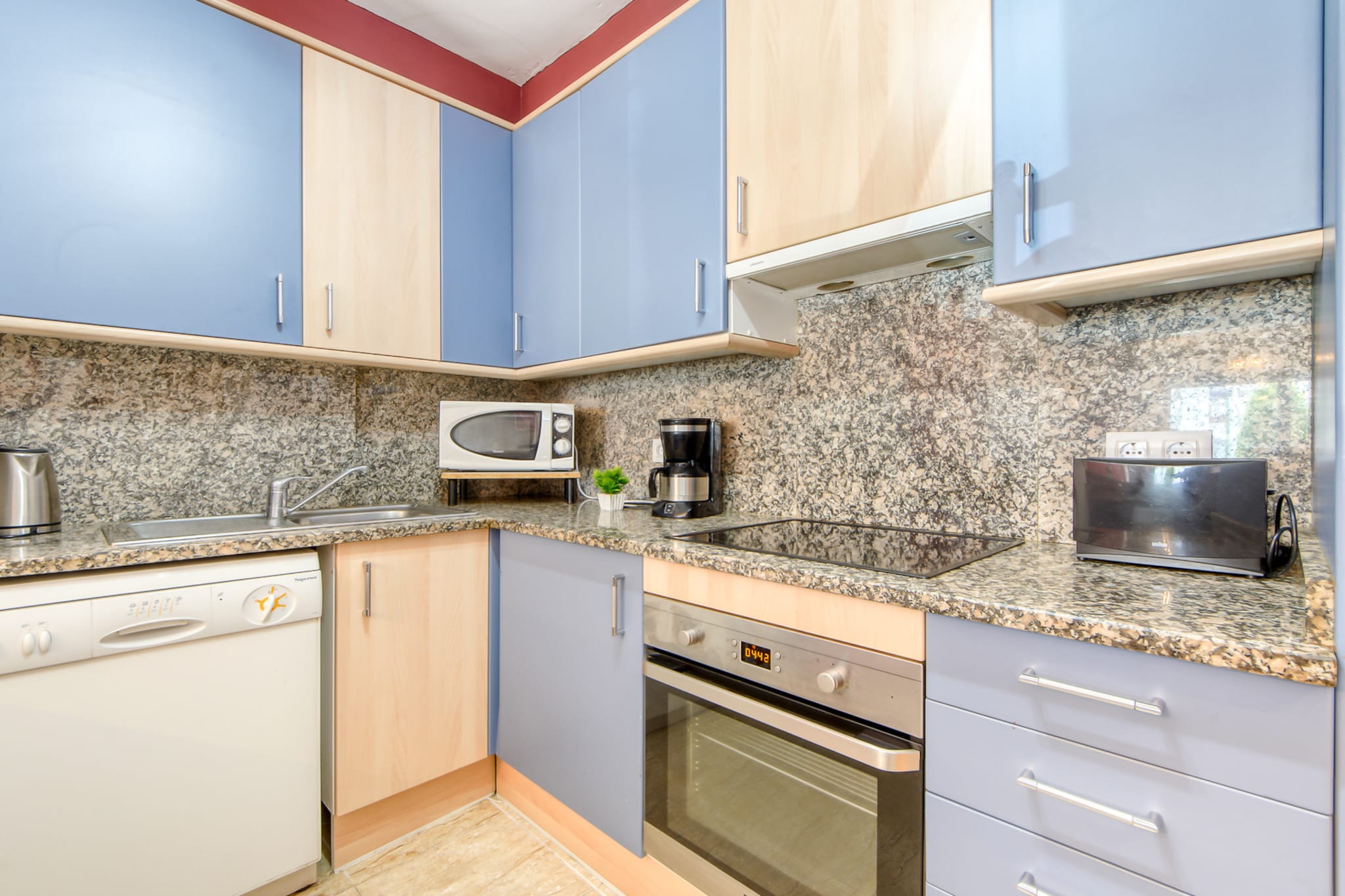MIRABLAU F 11 Empuriabrava-Kitchen